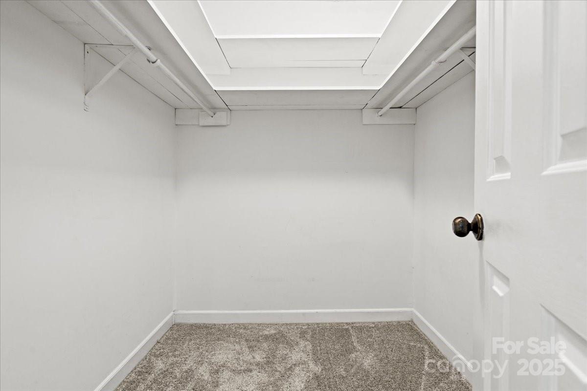 305 Virginia Avenue — Cheraw
