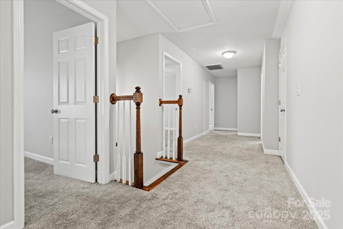 305 Virginia Avenue — Cheraw