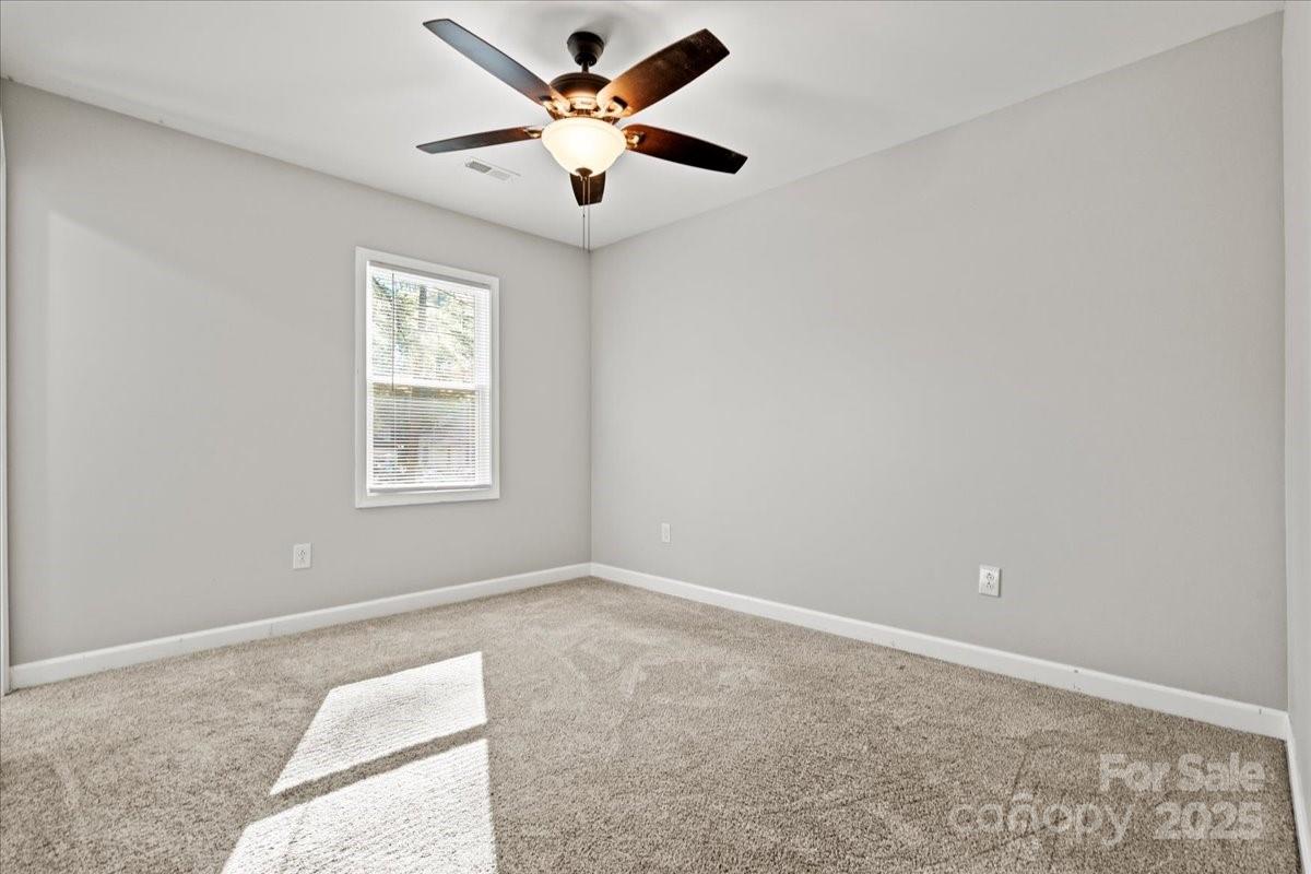 305 Virginia Avenue — Cheraw