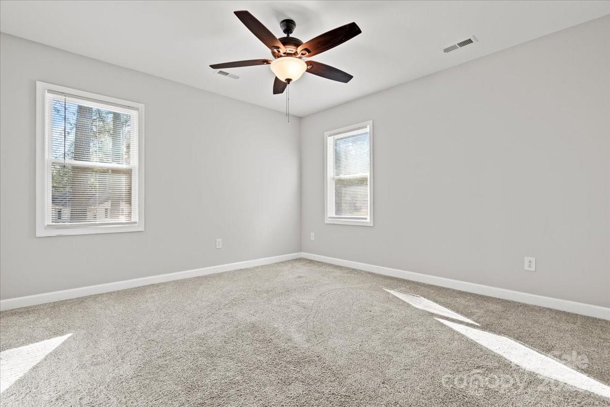 305 Virginia Avenue — Cheraw