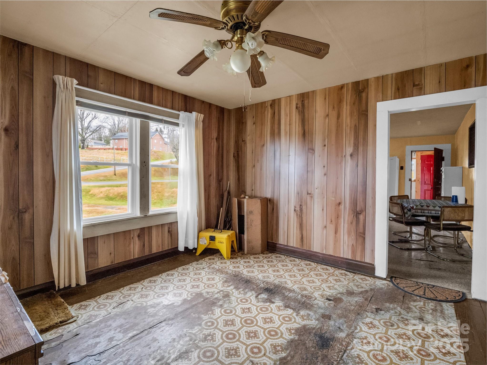 120 Maple Ridge Road — Candler