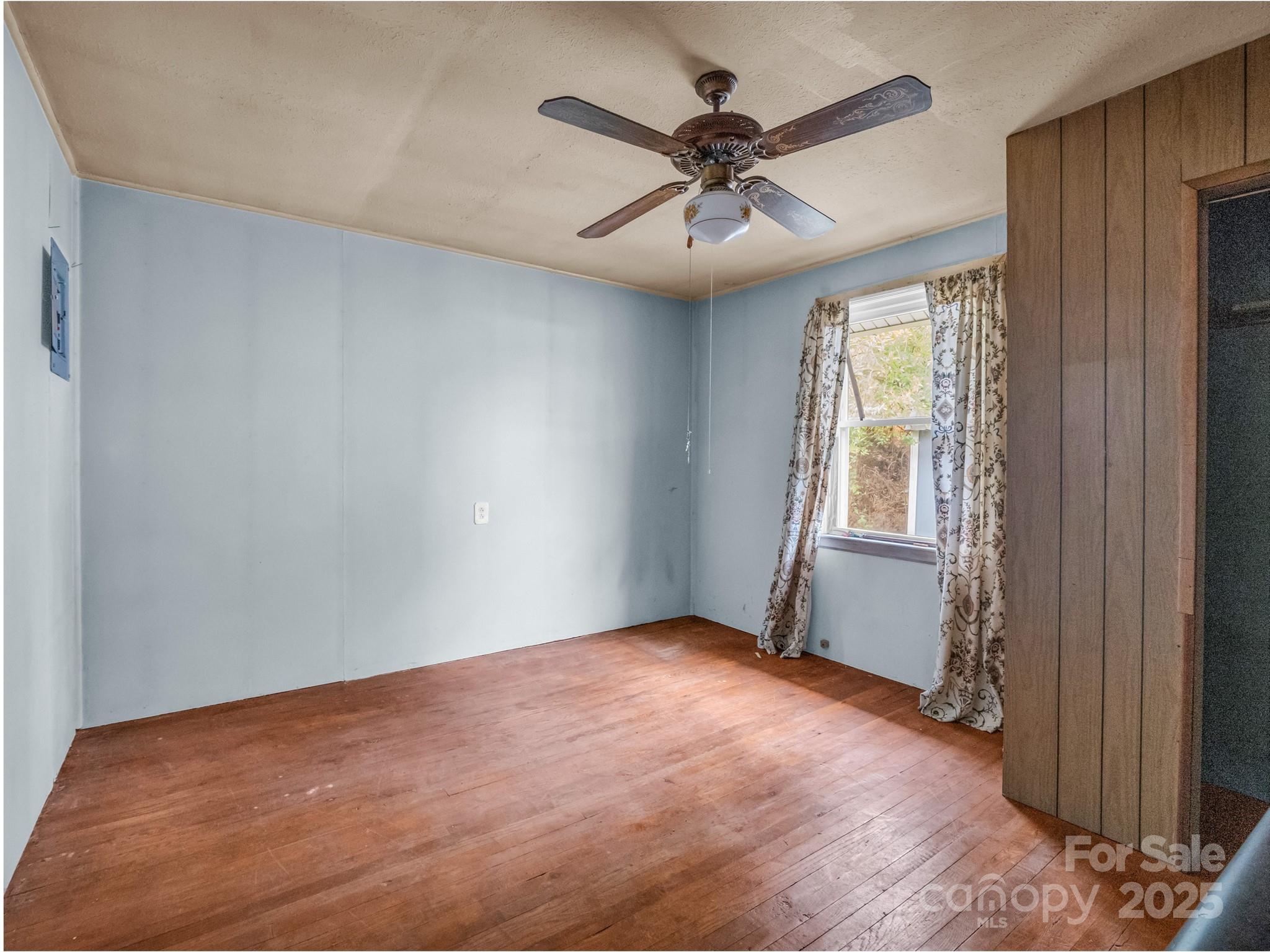 120 Maple Ridge Road — Candler