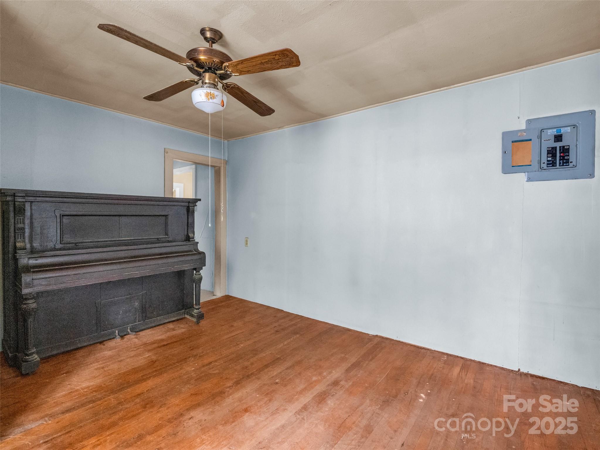 120 Maple Ridge Road — Candler