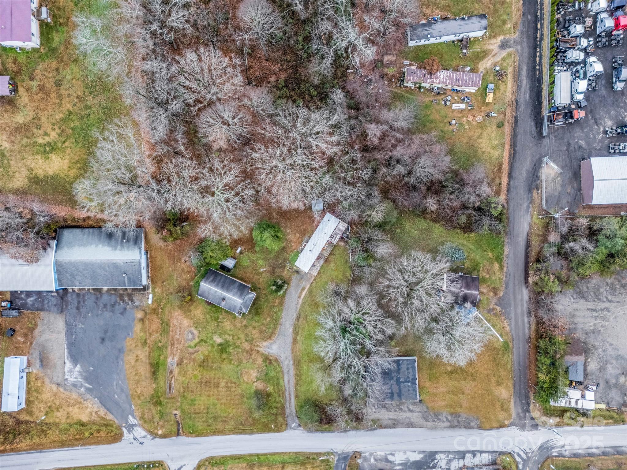 120 Maple Ridge Road — Candler
