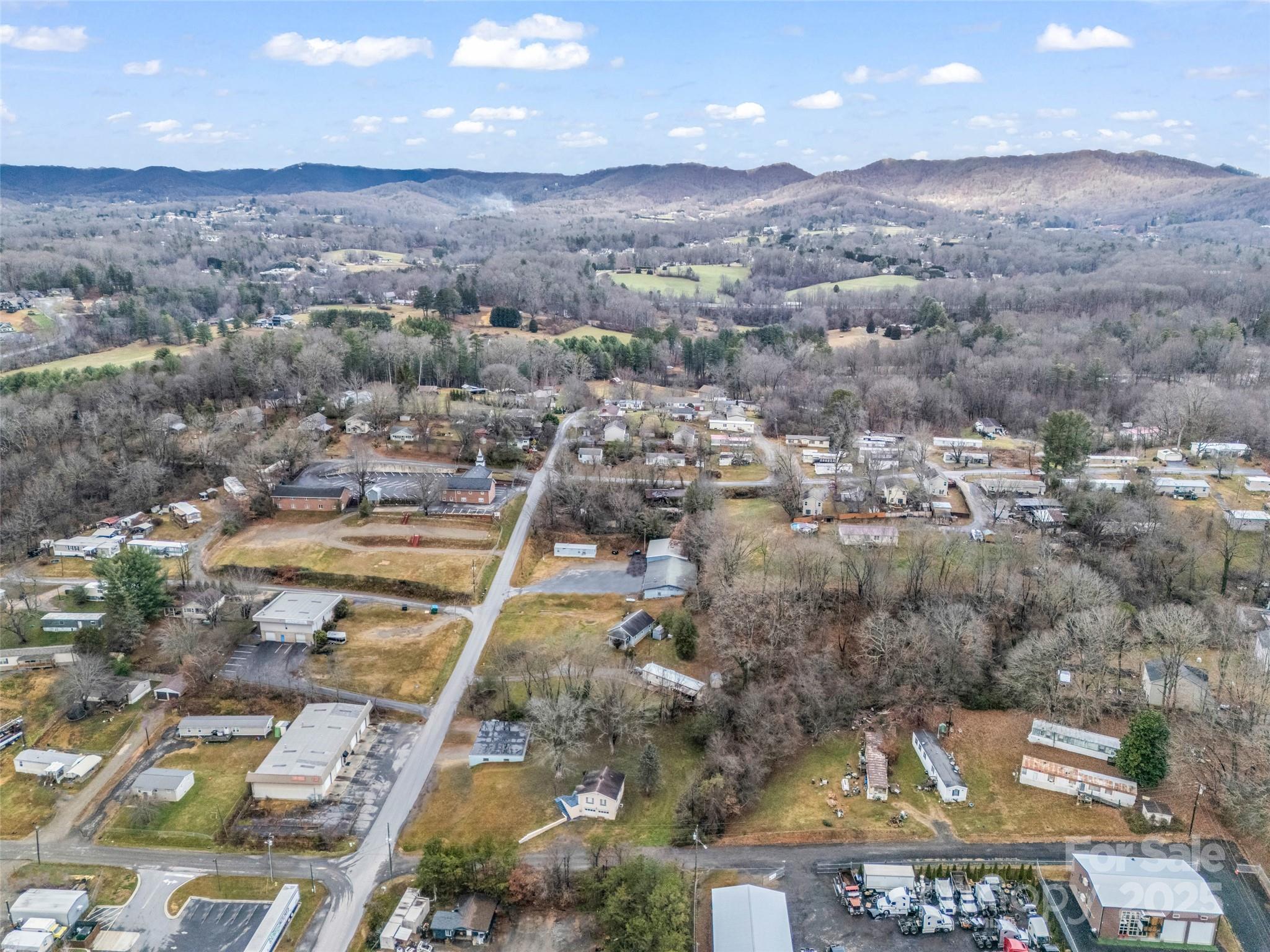 120 Maple Ridge Road — Candler