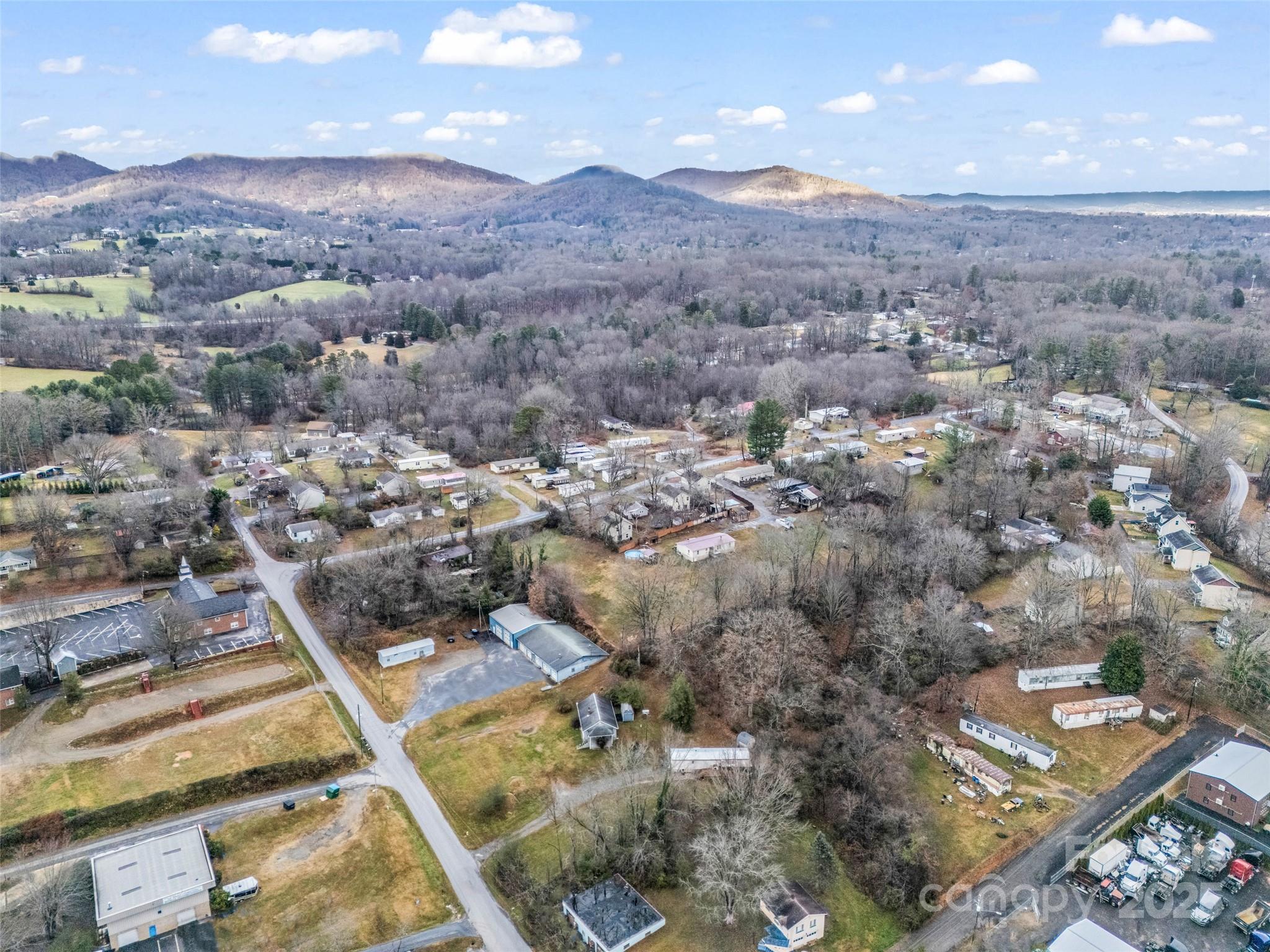 120 Maple Ridge Road — Candler