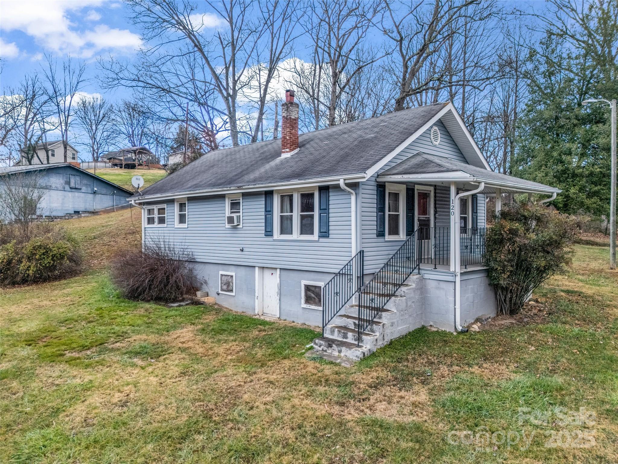 120 Maple Ridge Road — Candler