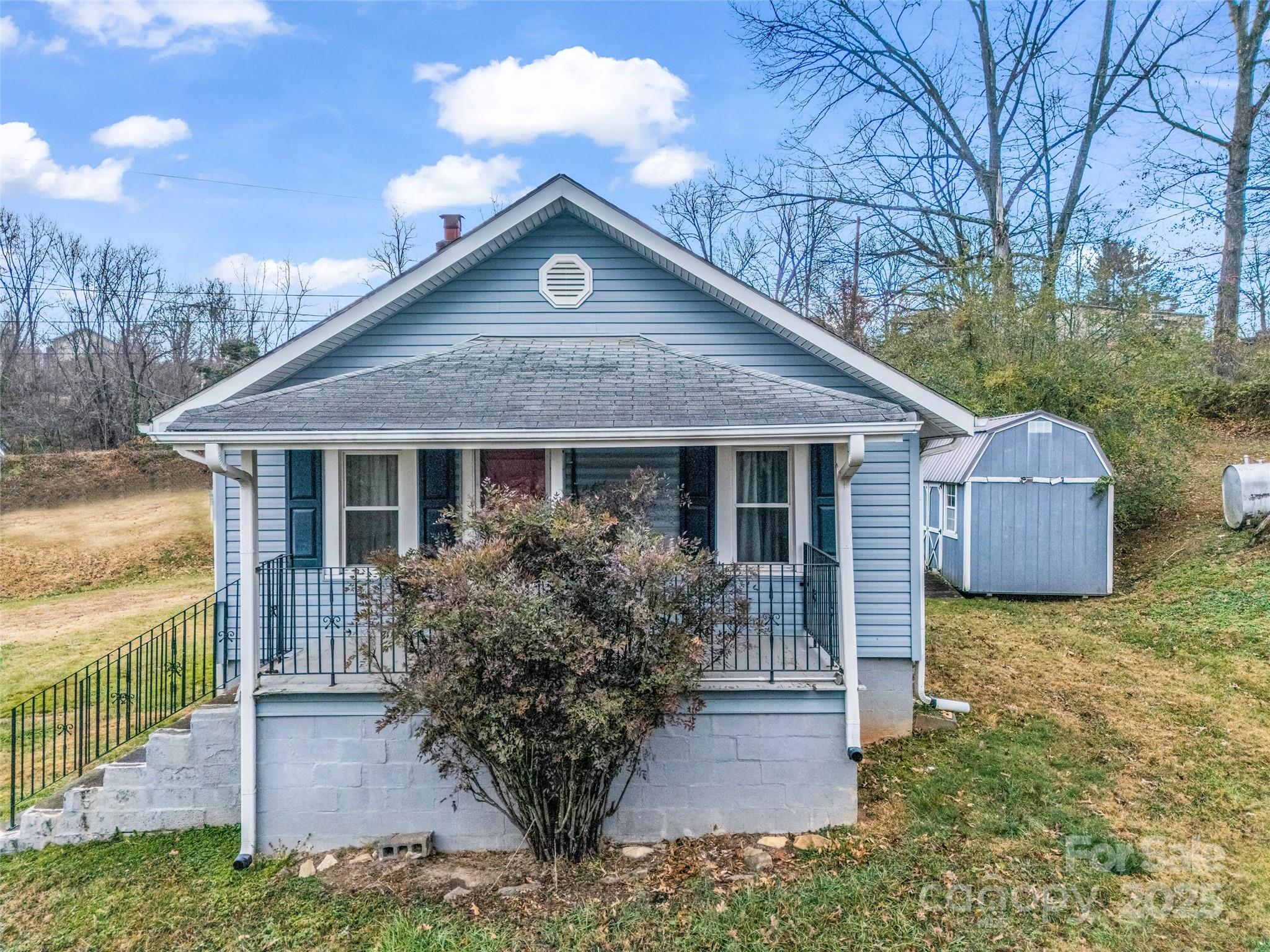 120 Maple Ridge Road — Candler