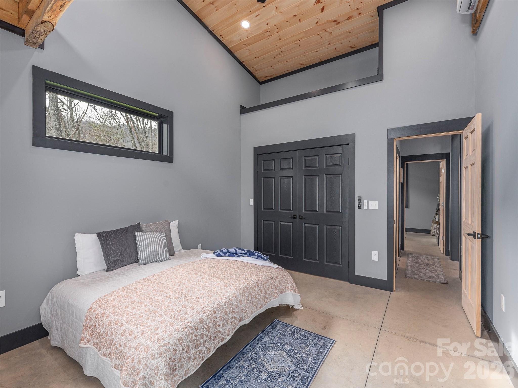 55 Dean Riddle Drive — Waynesville