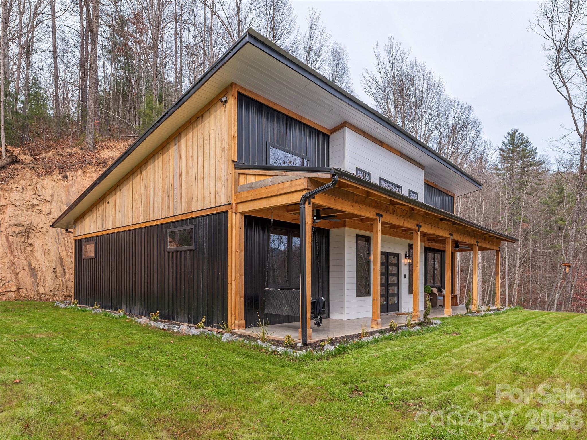55 Dean Riddle Drive — Waynesville