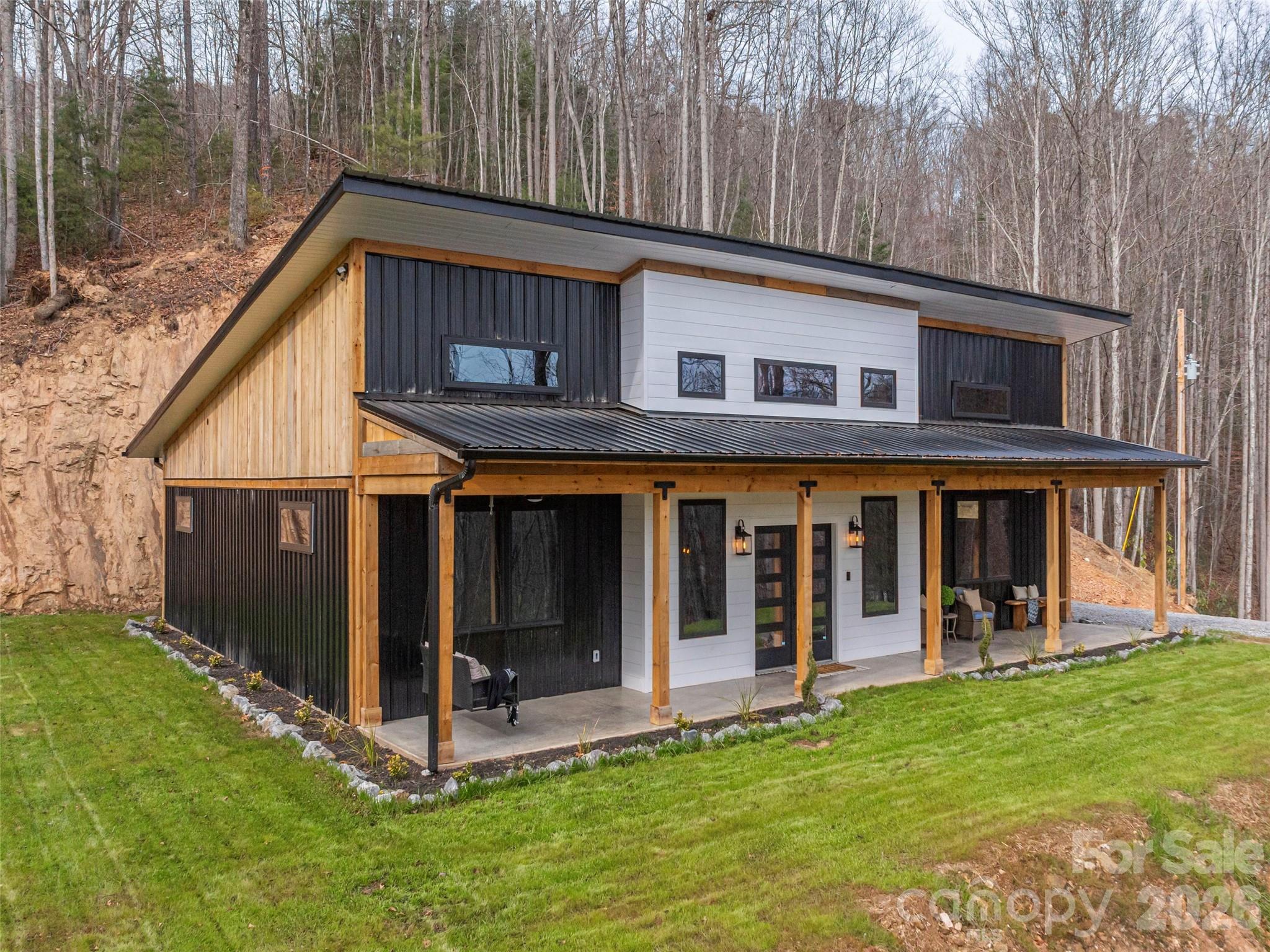 55 Dean Riddle Drive — Waynesville