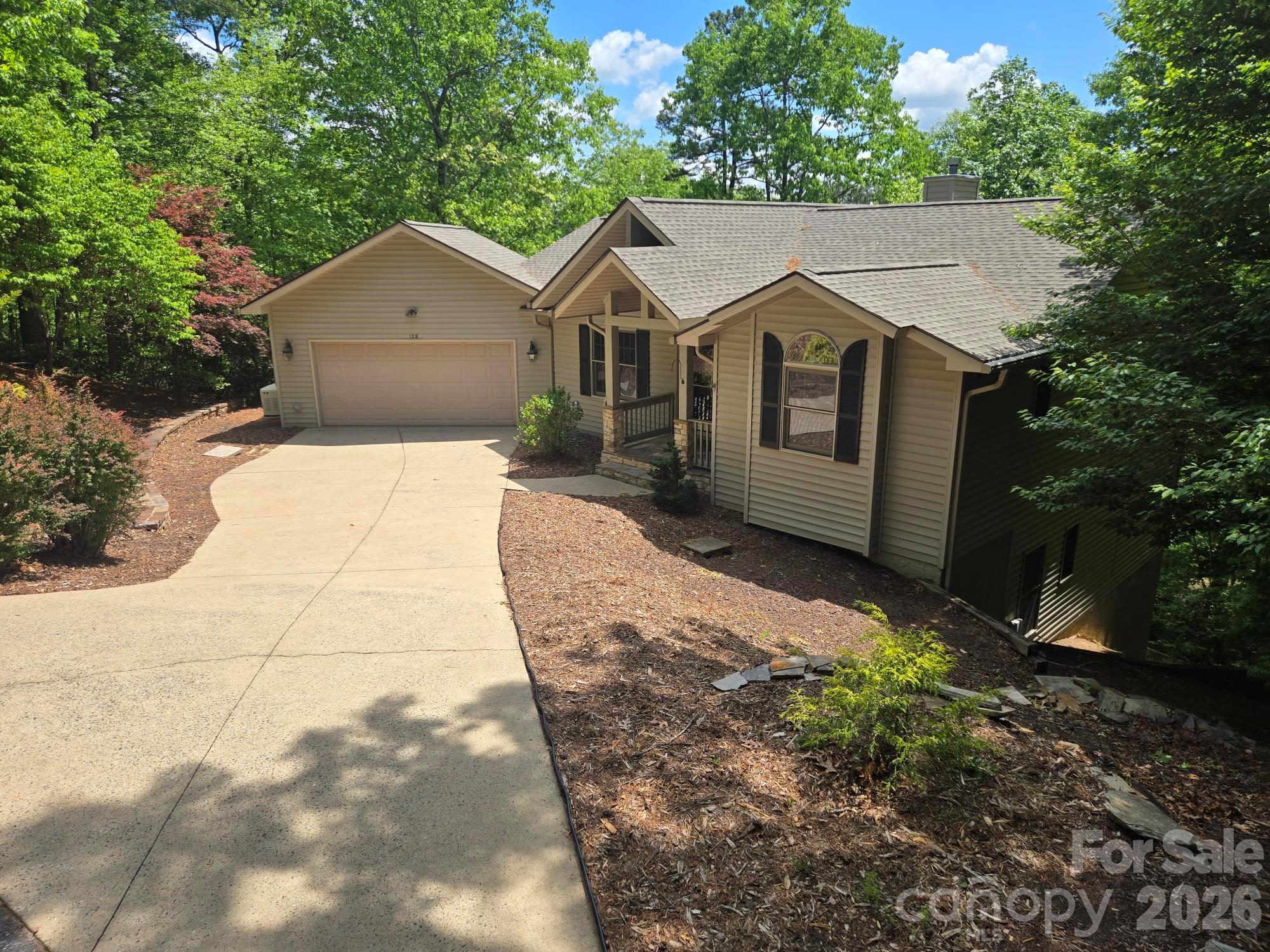 128 Sullivan Lane — Lake Lure