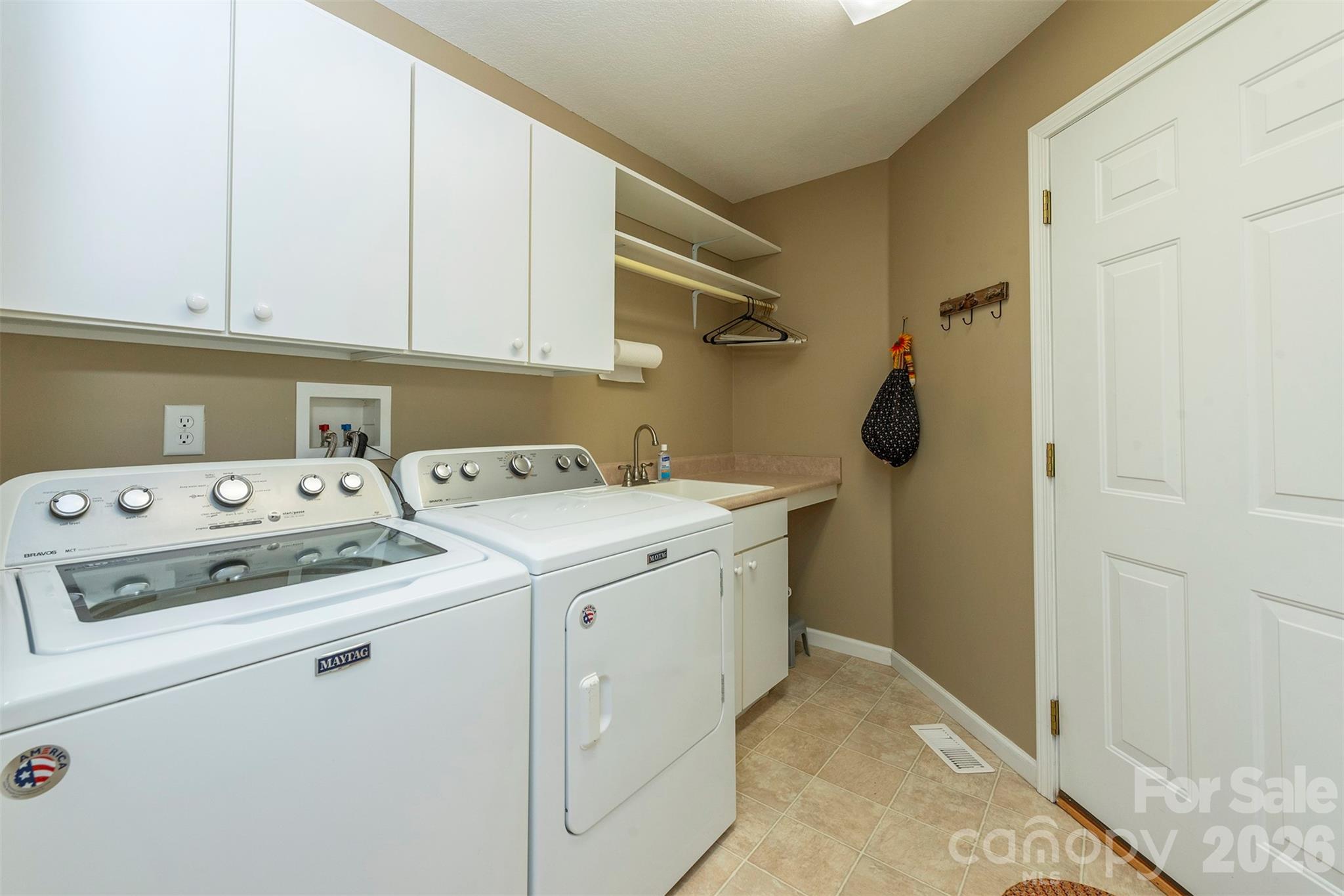 128 Sullivan Lane — Lake Lure