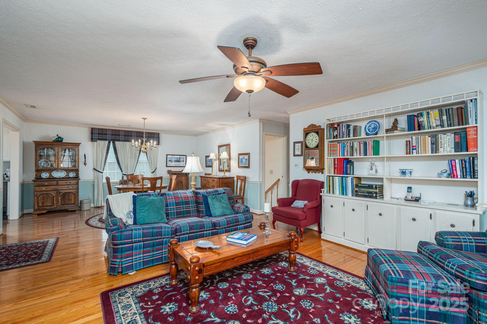 113 Old Stagecoach Road — Lawndale