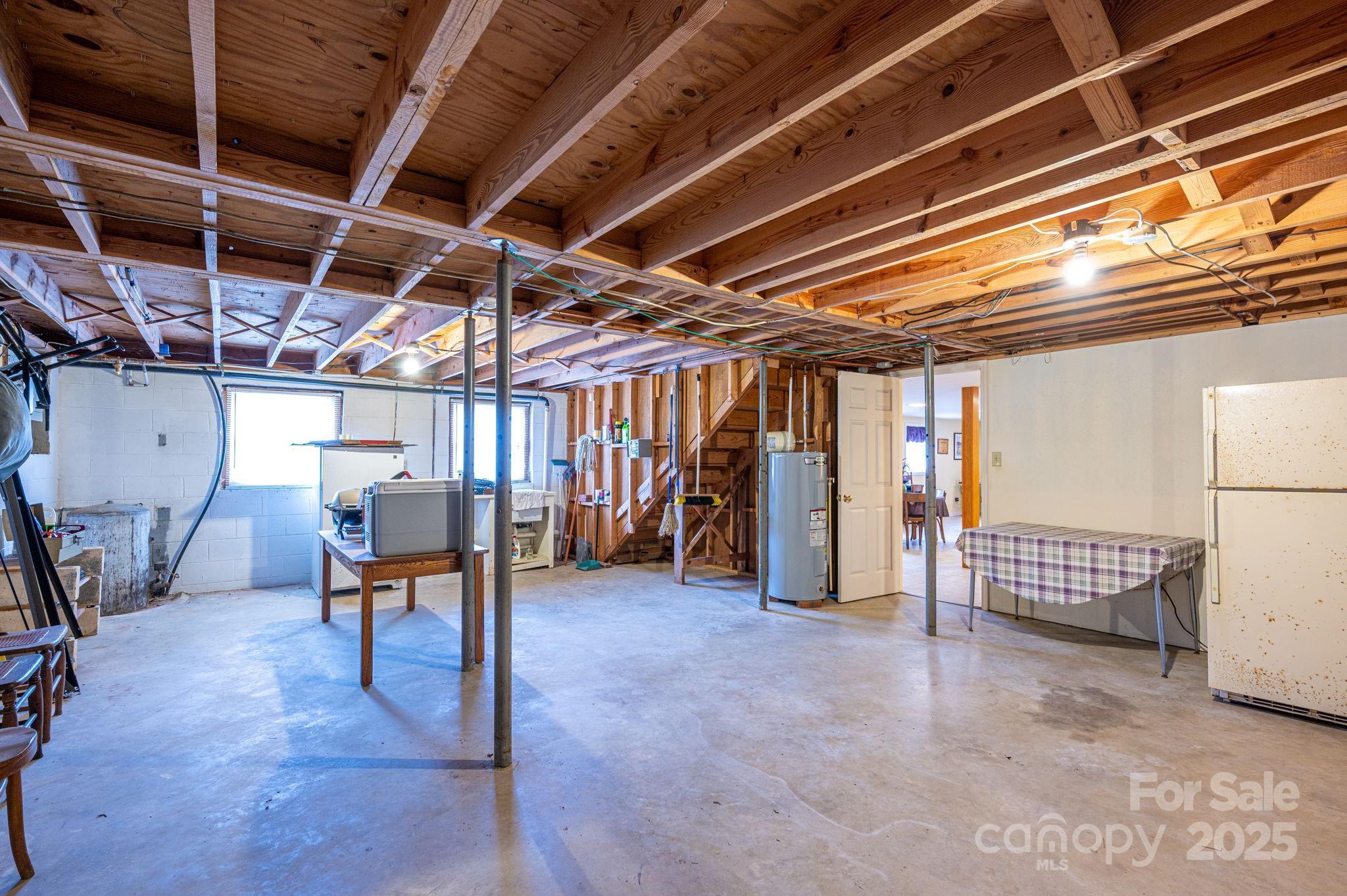 113 Old Stagecoach Road — Lawndale