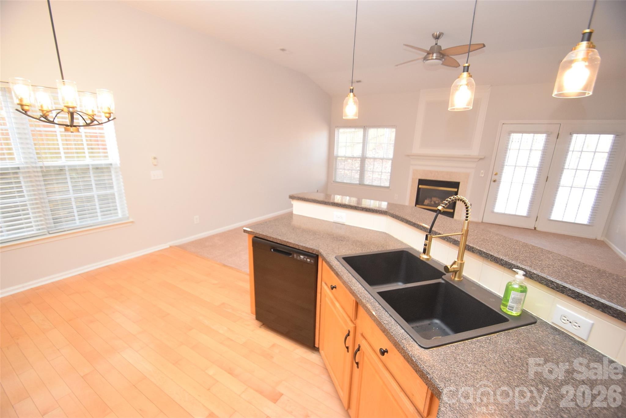 10214 Stoneykirk Lane — Charlotte