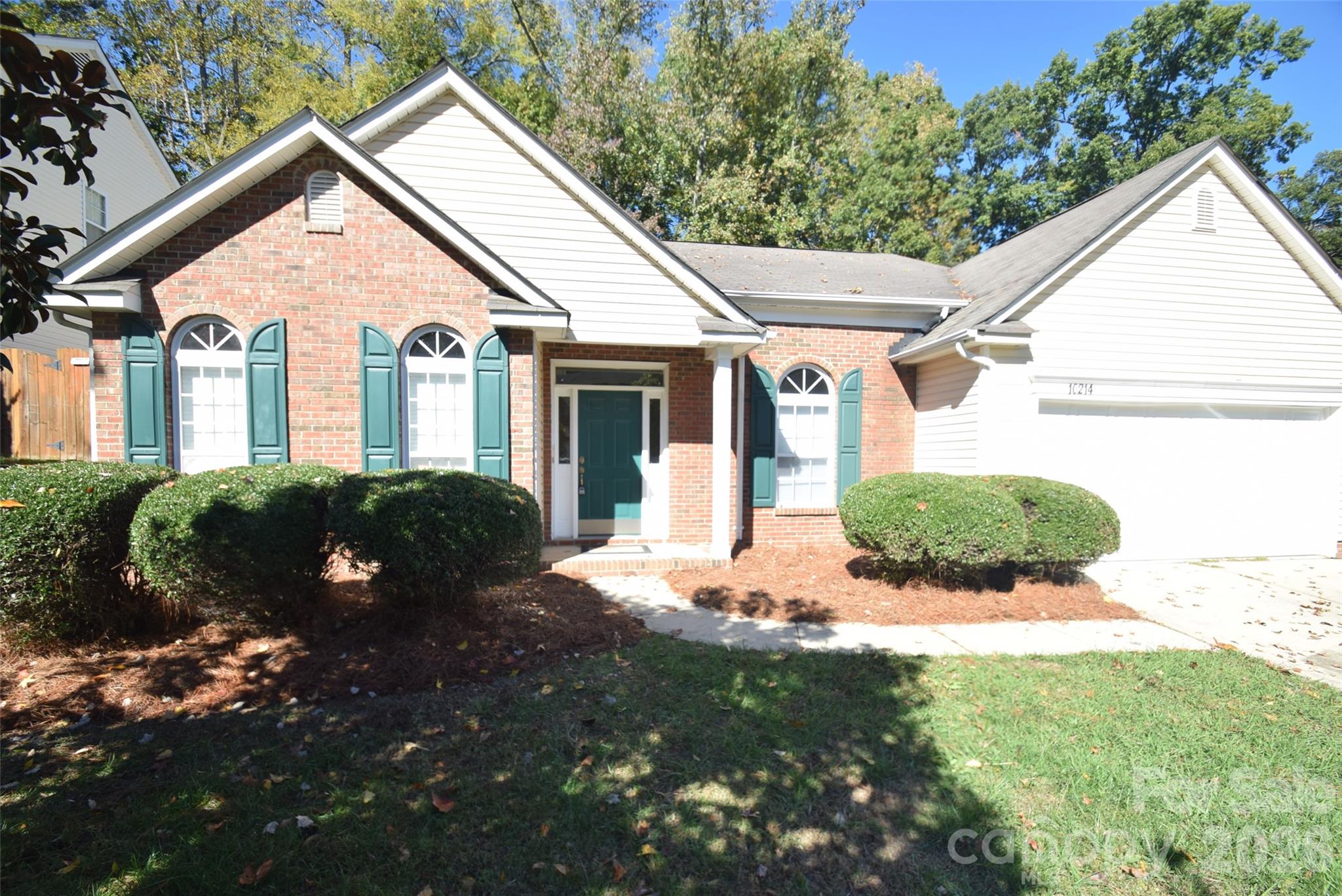 10214 Stoneykirk Lane — Charlotte
