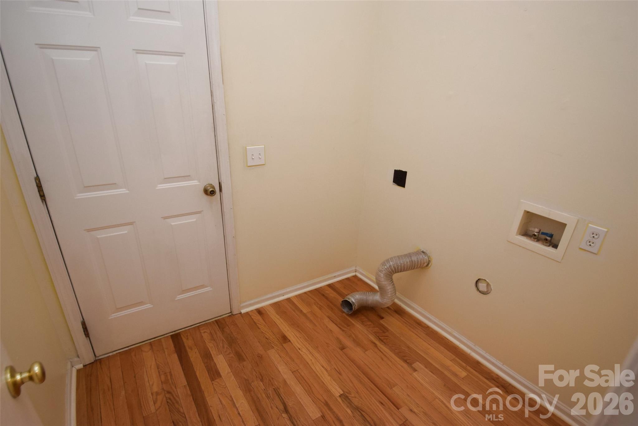 10214 Stoneykirk Lane — Charlotte