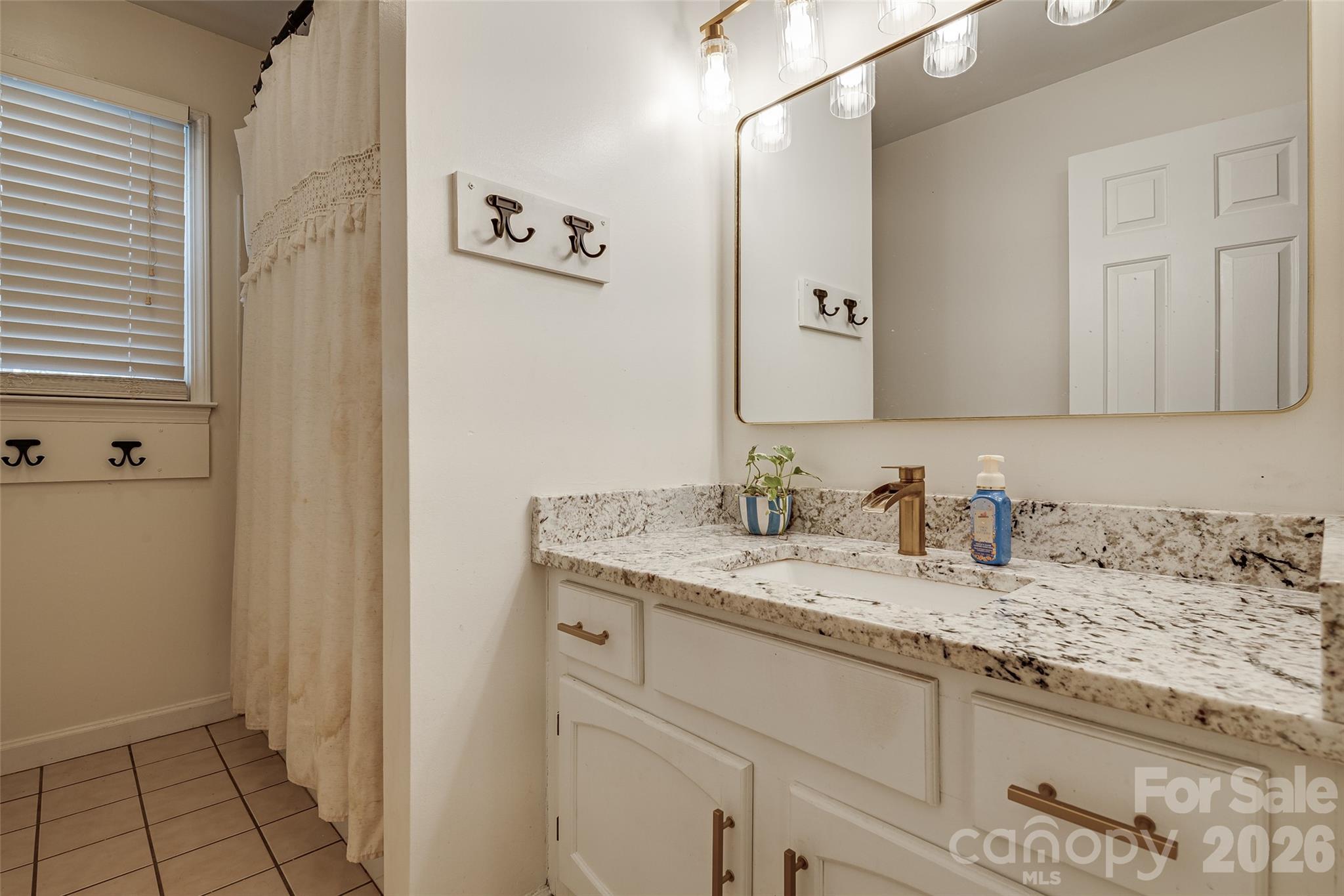 1015 Quail Circle — Salisbury