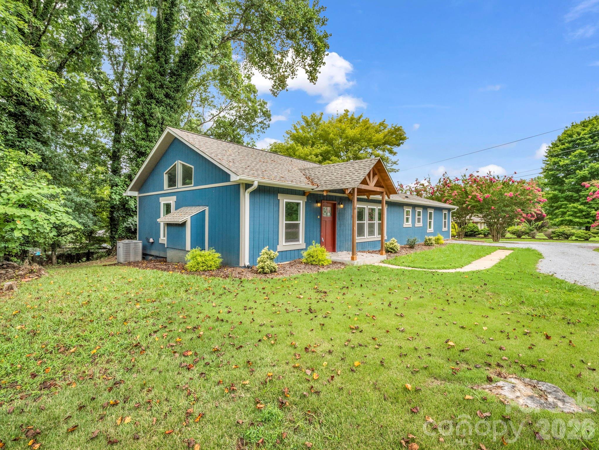 611 Peniel Road — Columbus