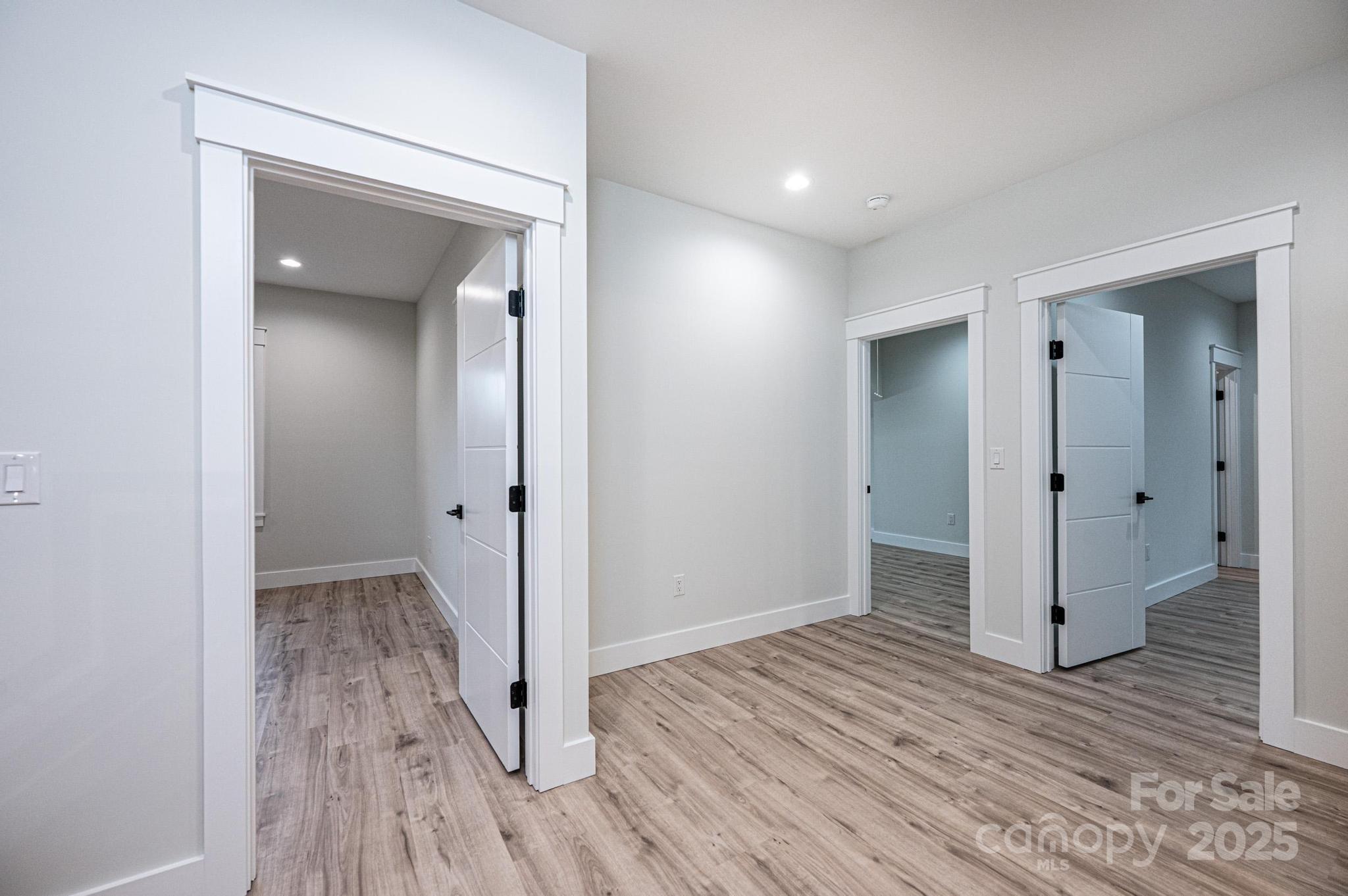 1328 33rd Avenue Drive NE — Hickory
