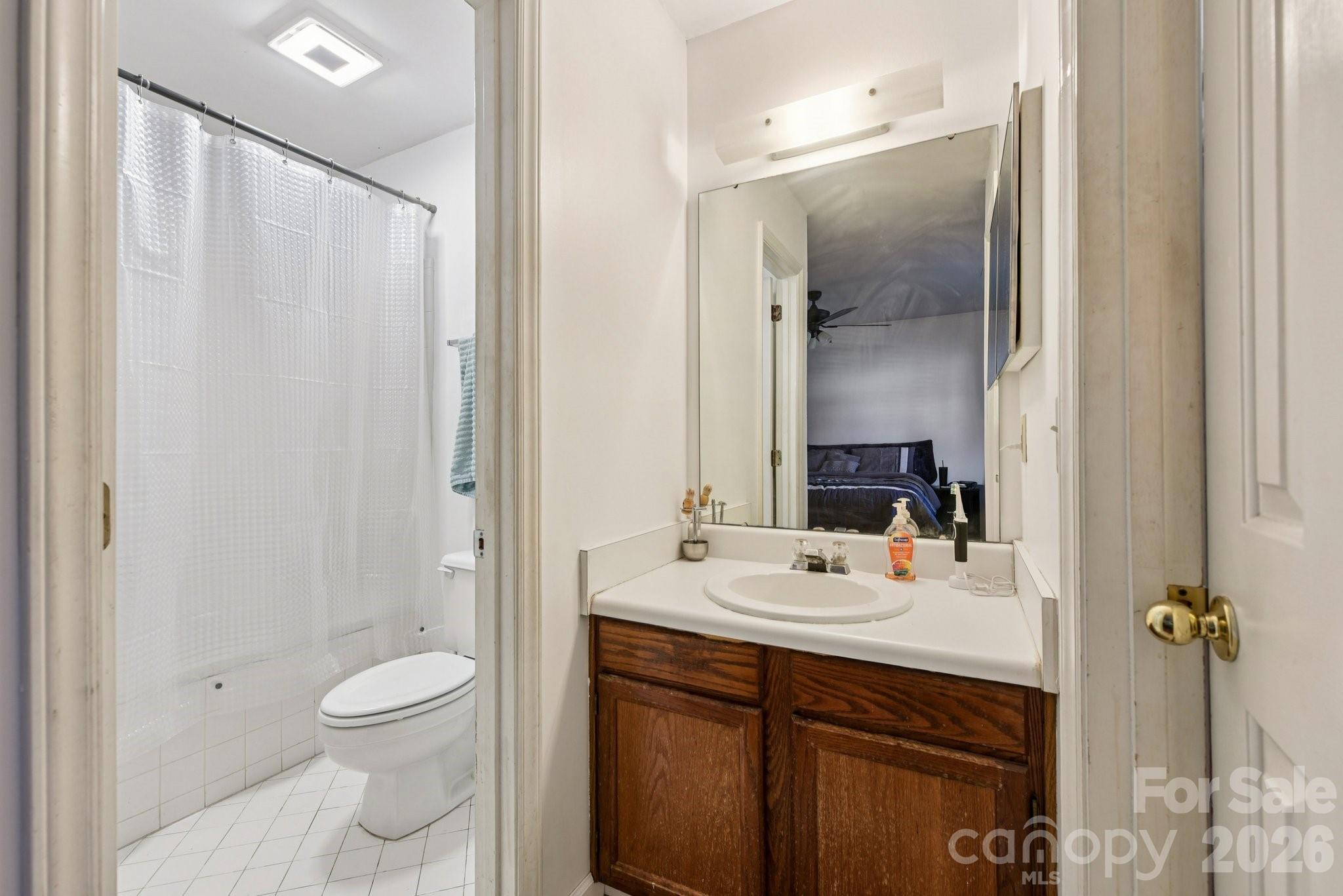 6025 Crape Myrtle Lane — Charlotte