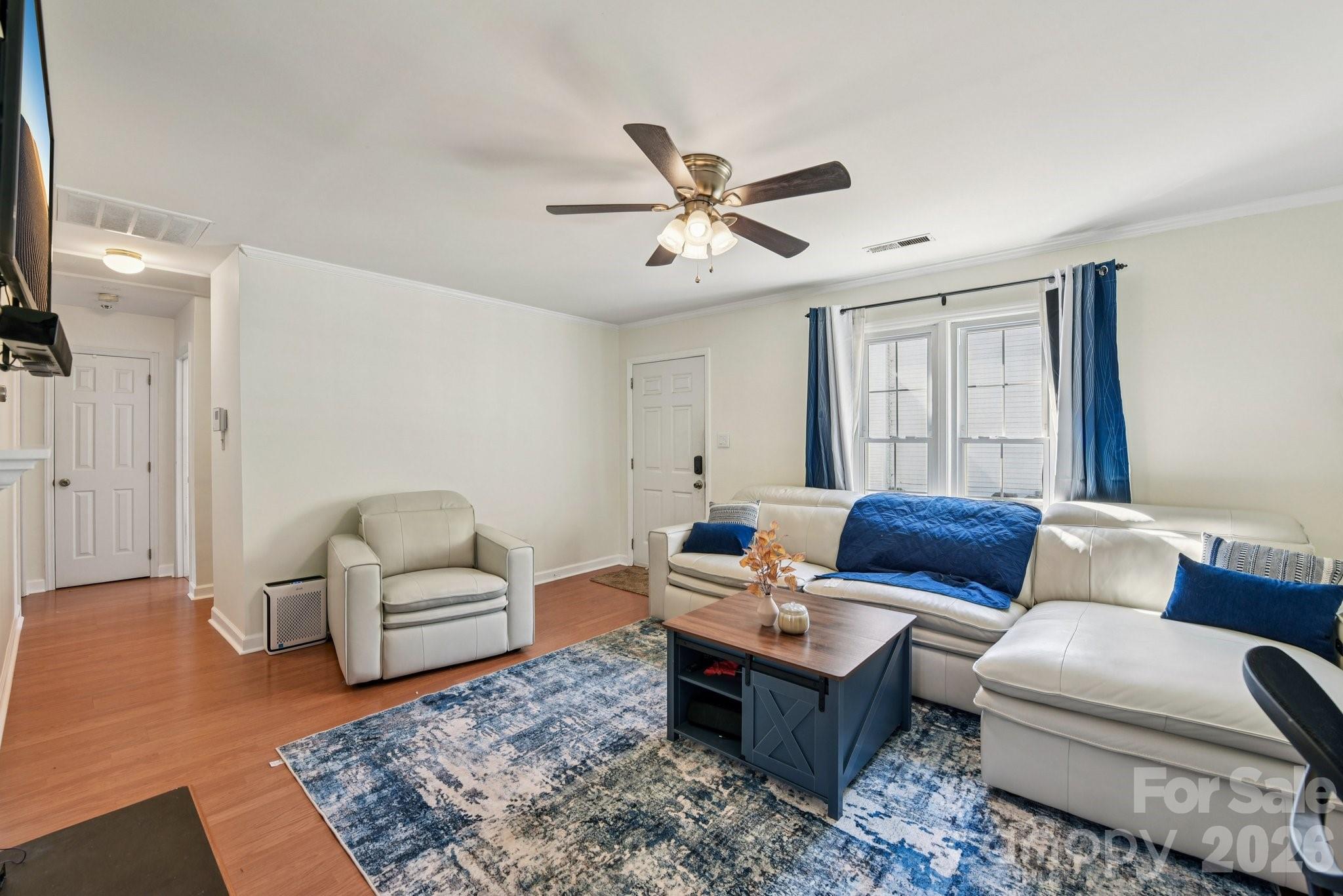 6025 Crape Myrtle Lane — Charlotte