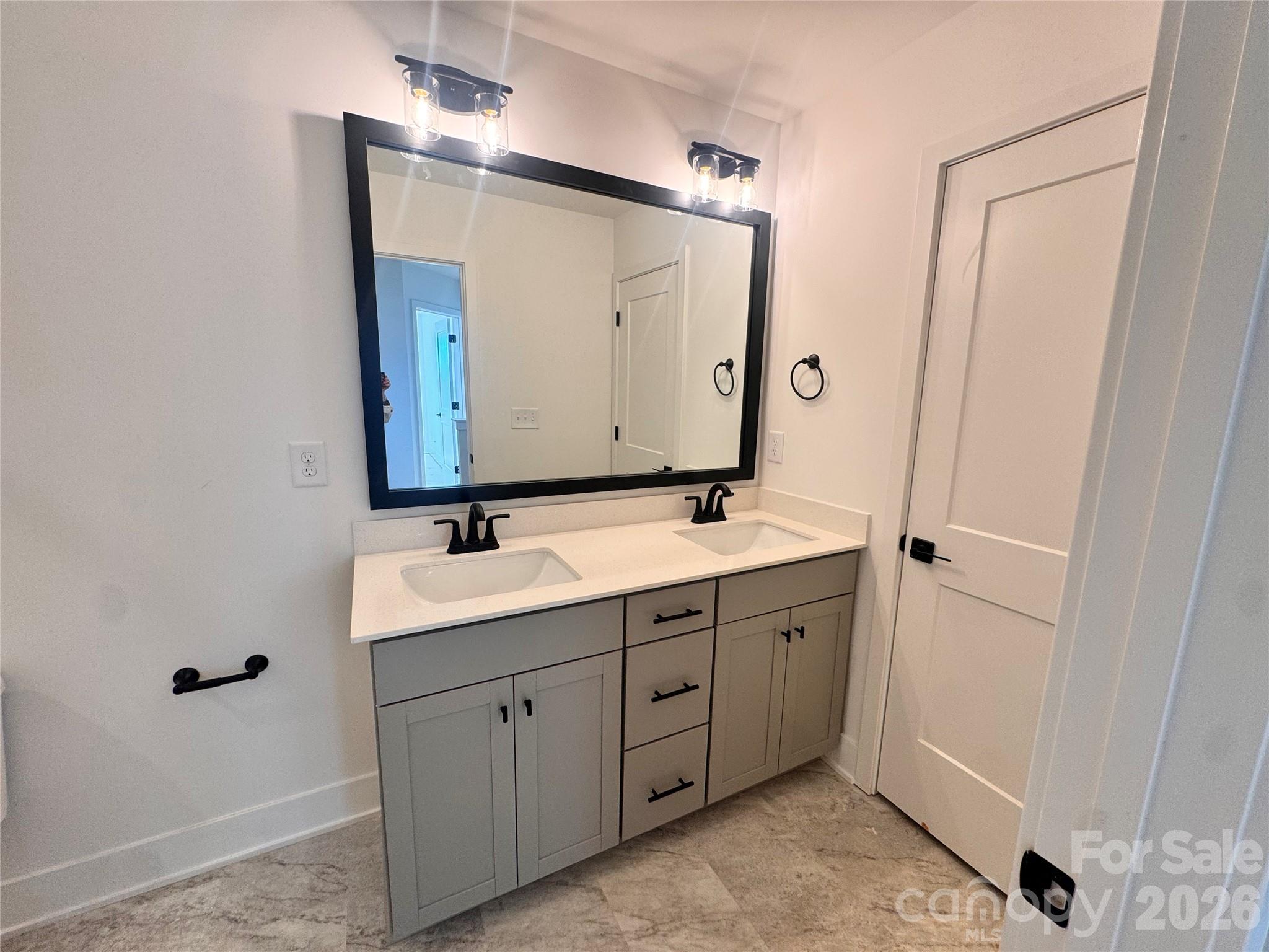 716 Inwood Hill Drive #10 — Gastonia