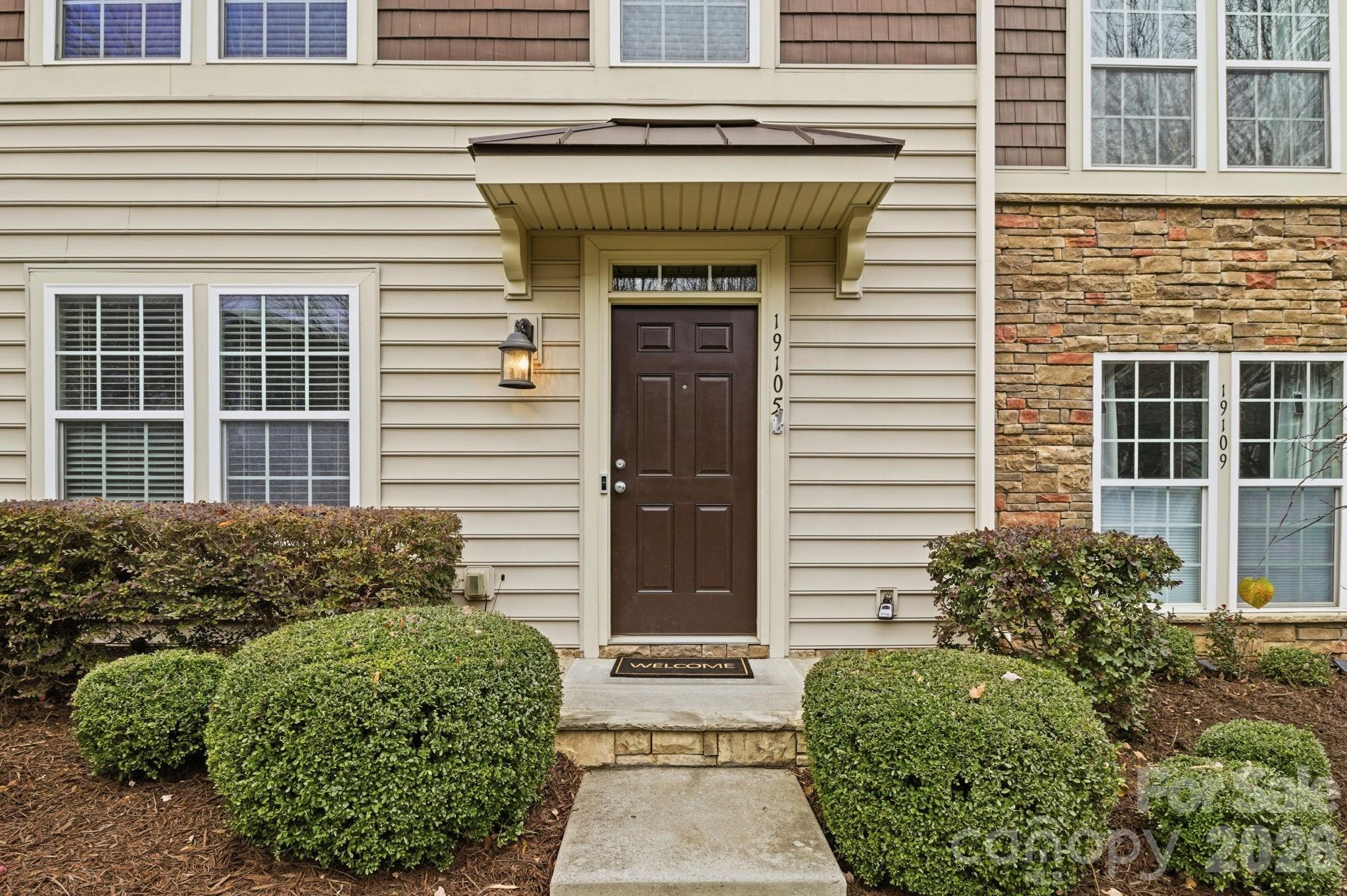 19105 Chandlers Landing Drive — Cornelius
