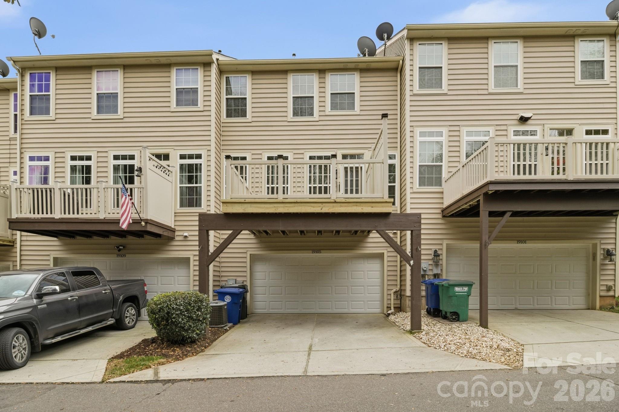 19105 Chandlers Landing Drive — Cornelius