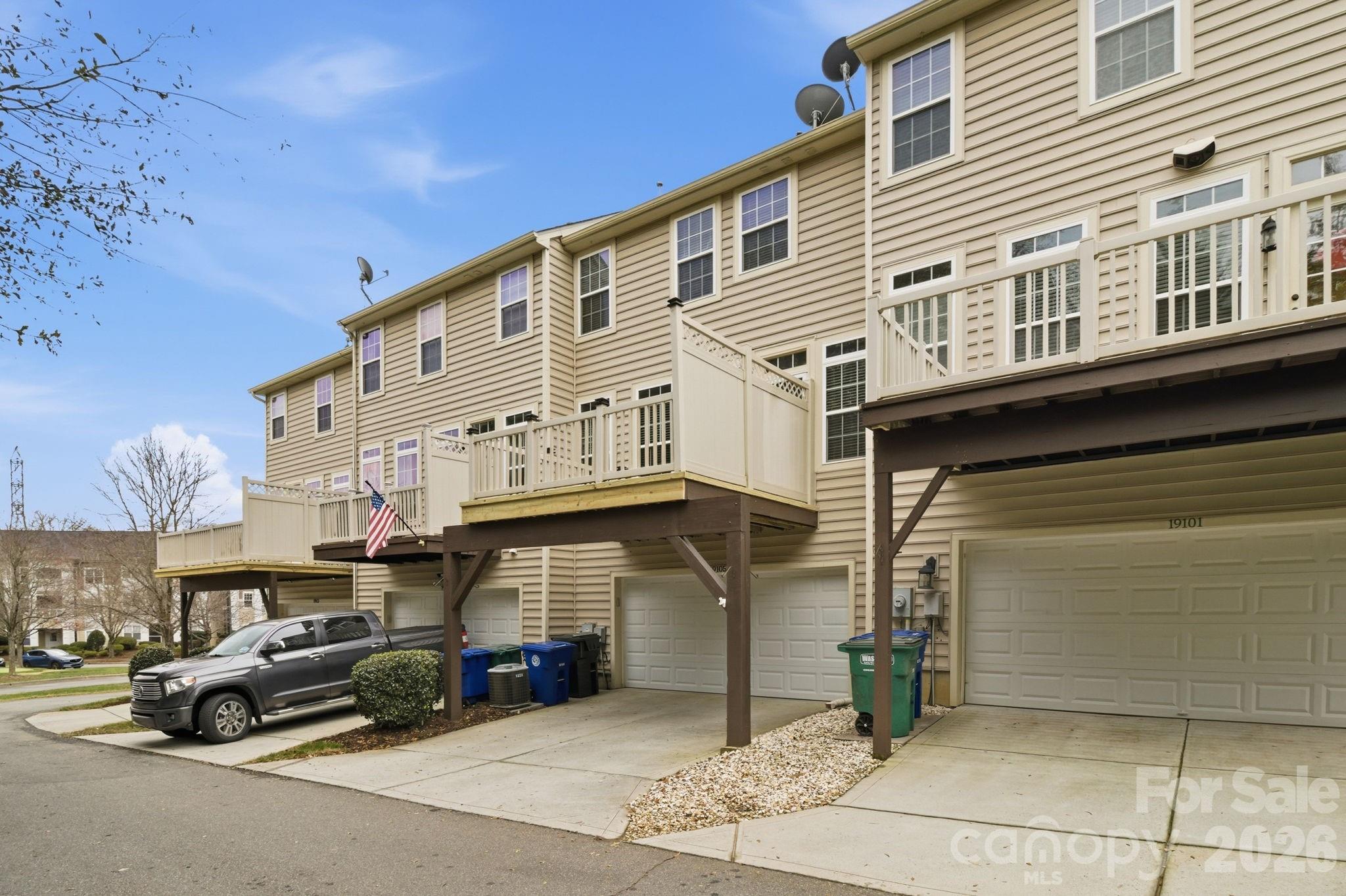 19105 Chandlers Landing Drive — Cornelius