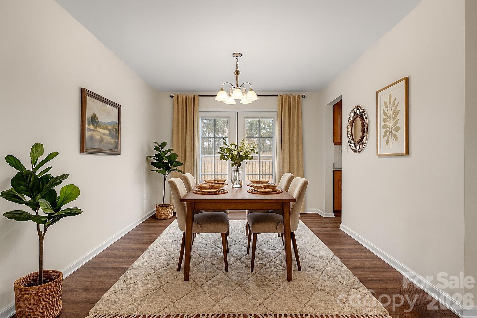 3723 Franklin Court — Newton