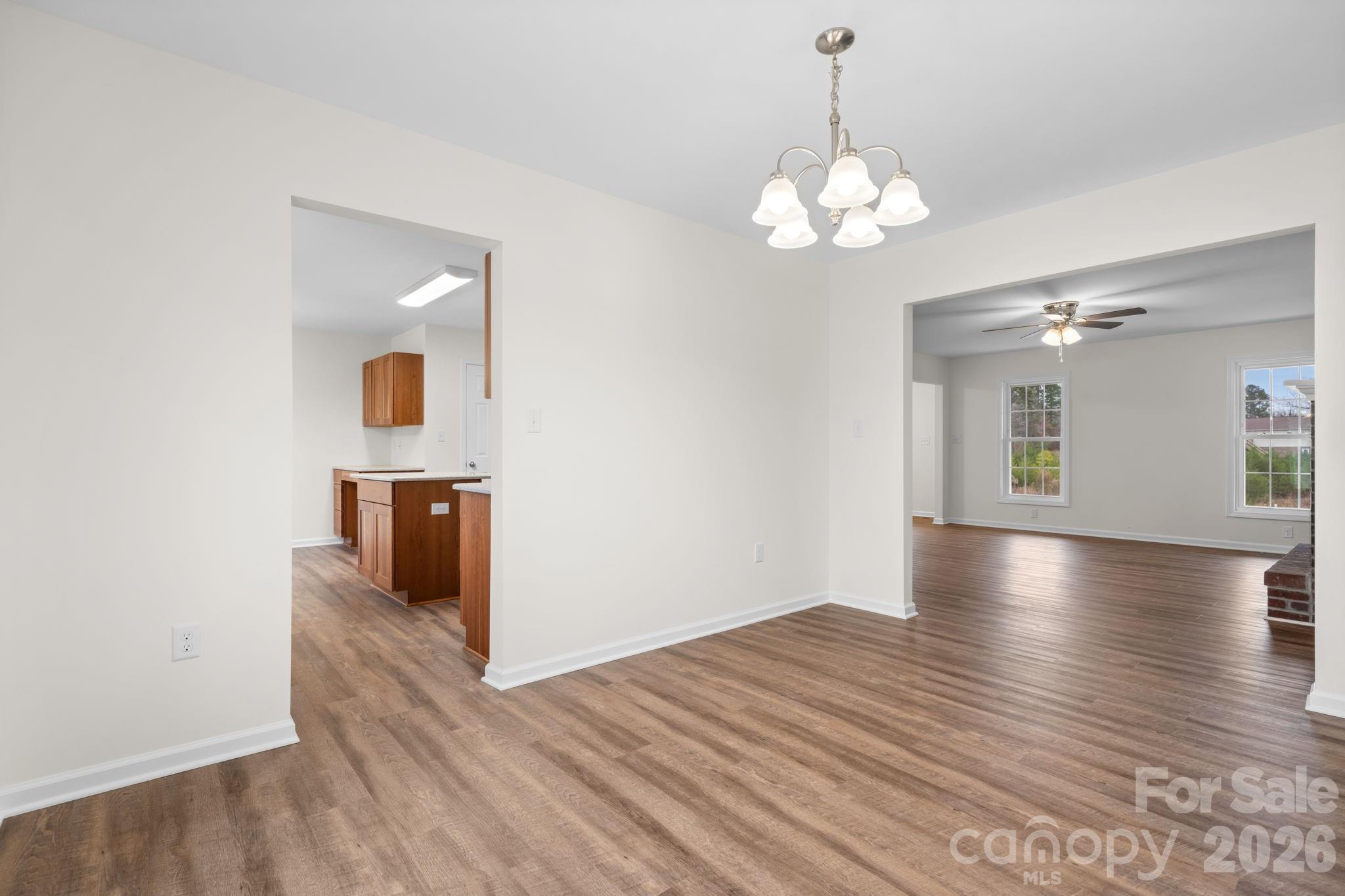 3723 Franklin Court — Newton