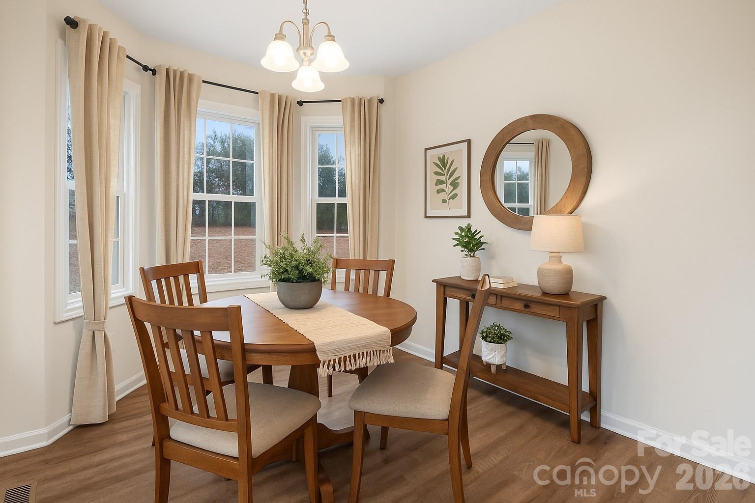 3723 Franklin Court — Newton