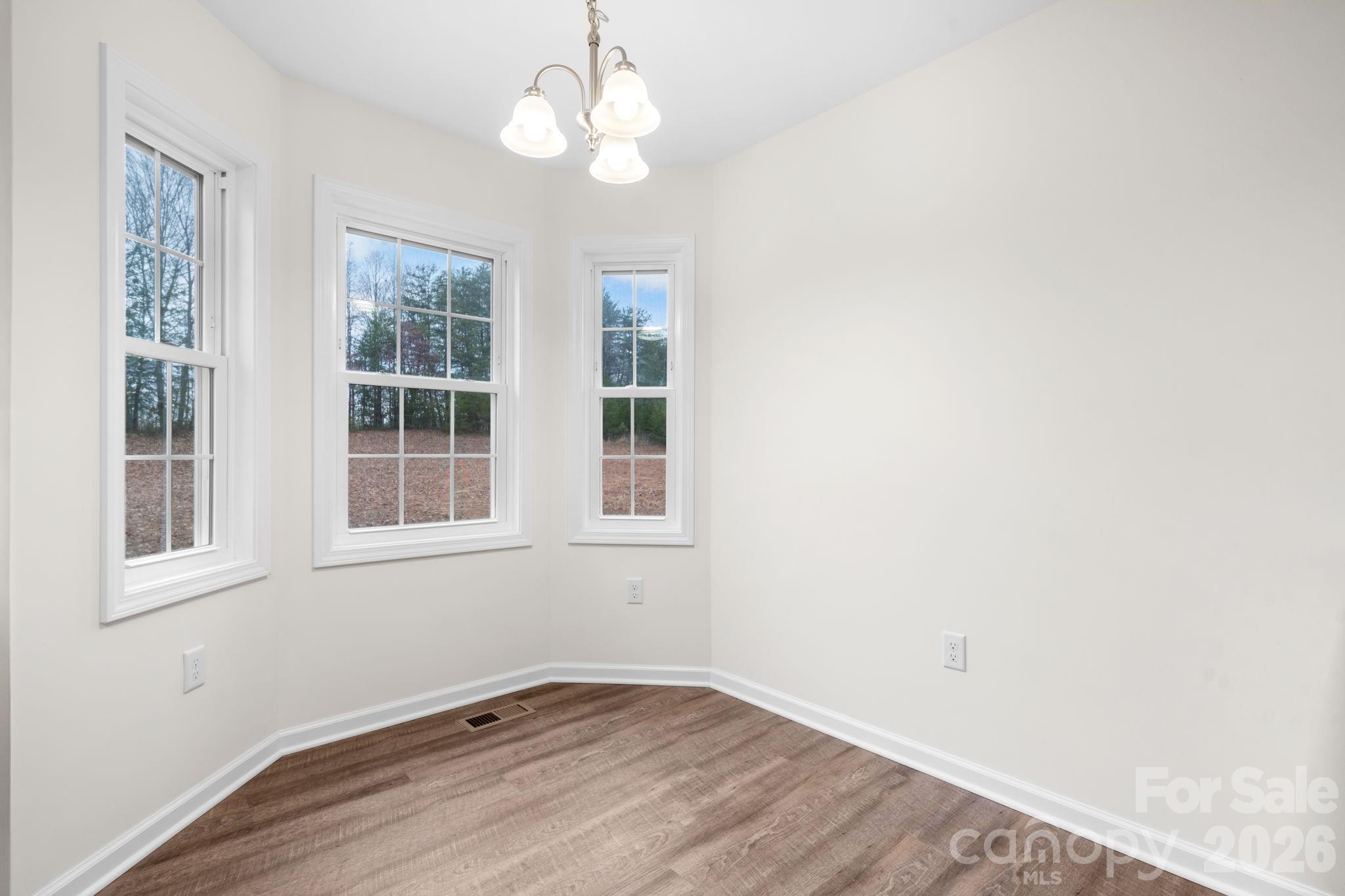 3723 Franklin Court — Newton