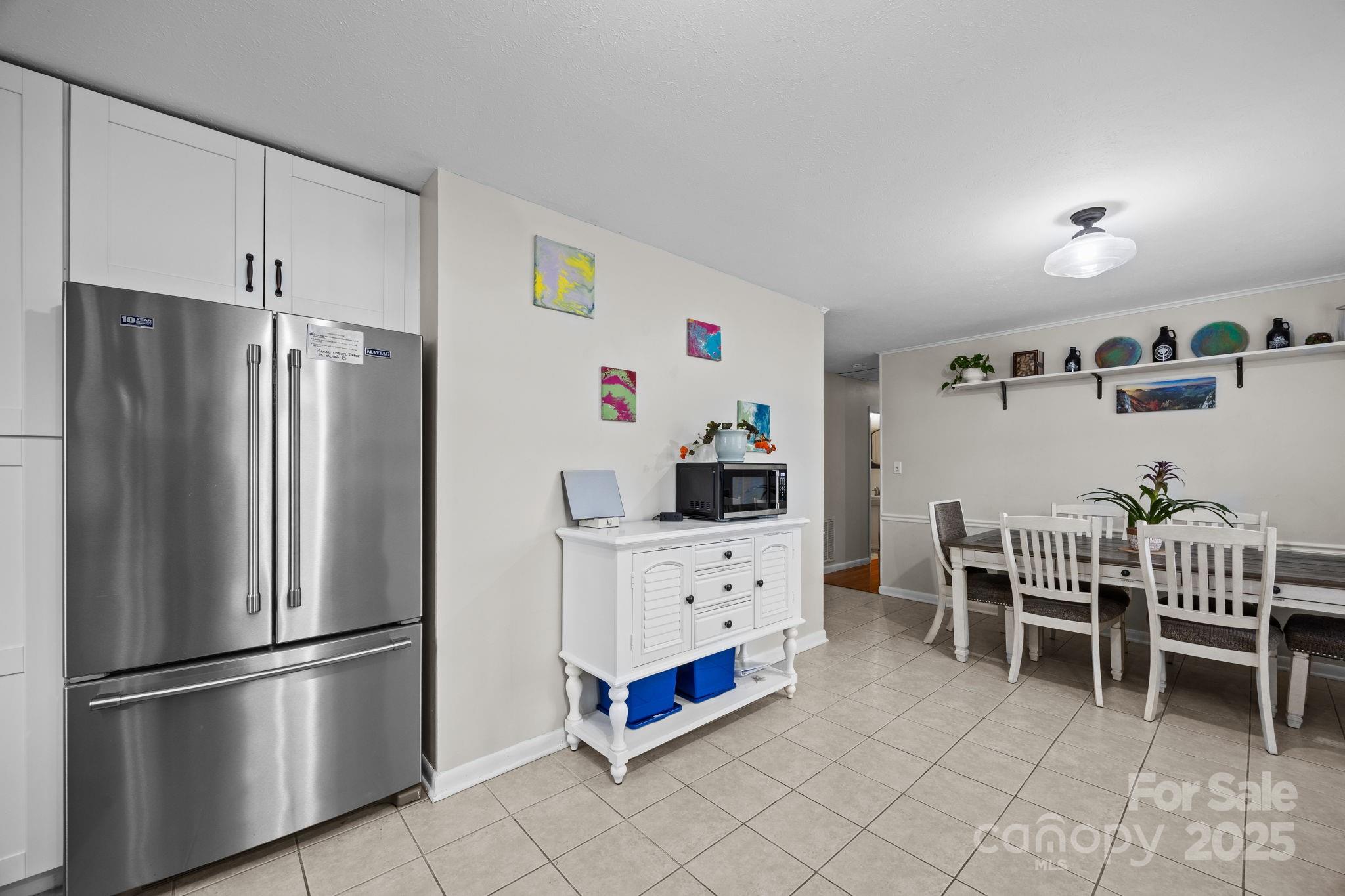 196 Weston Road — Arden