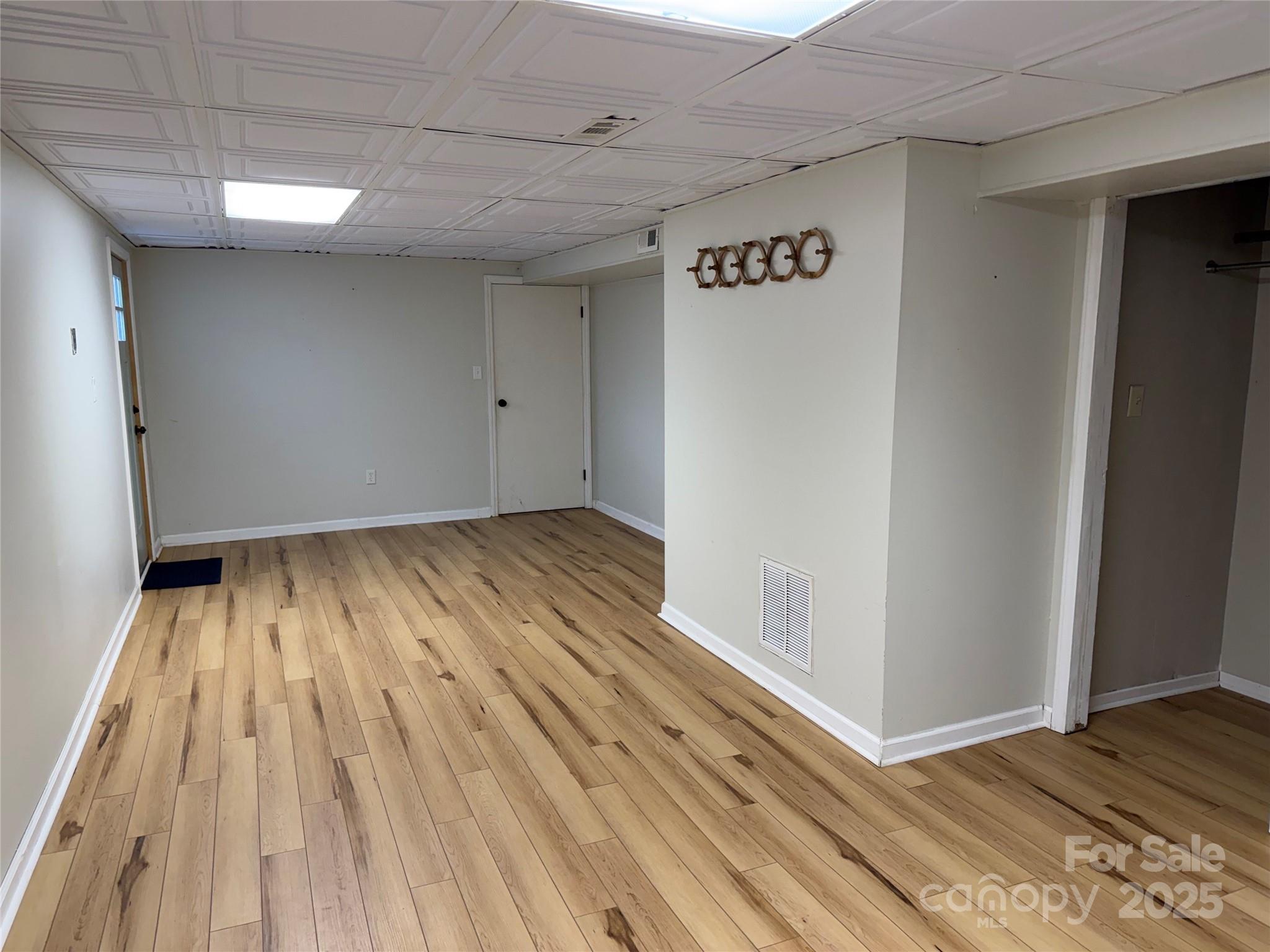 196 Weston Road — Arden