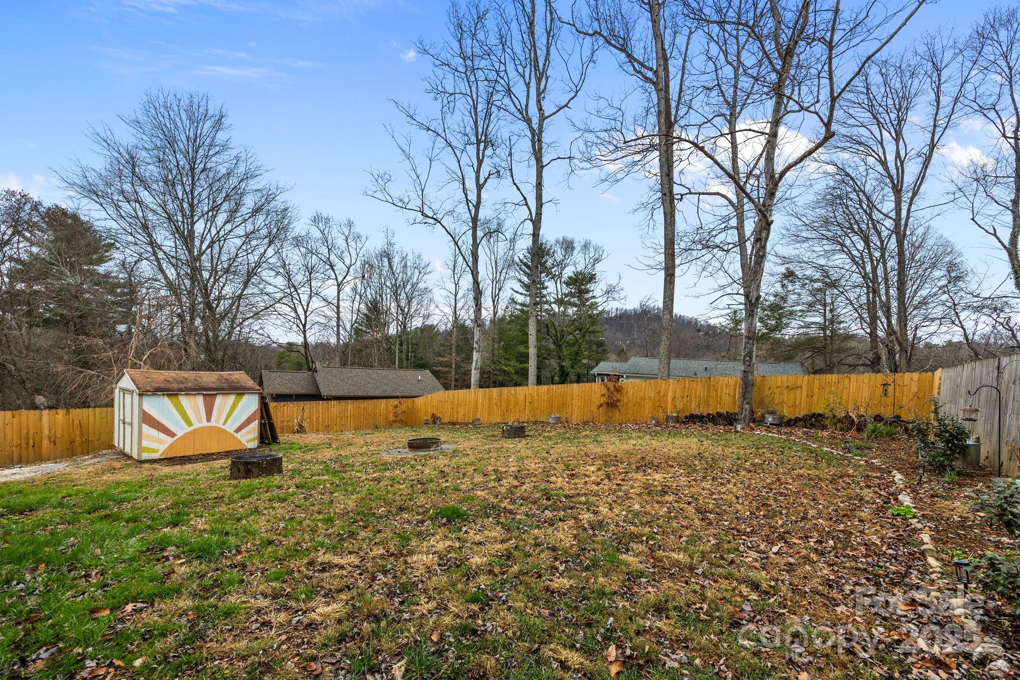 196 Weston Road — Arden