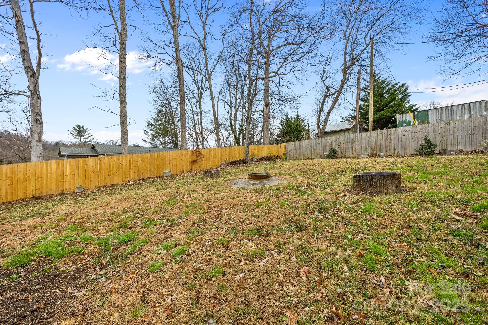 196 Weston Road — Arden