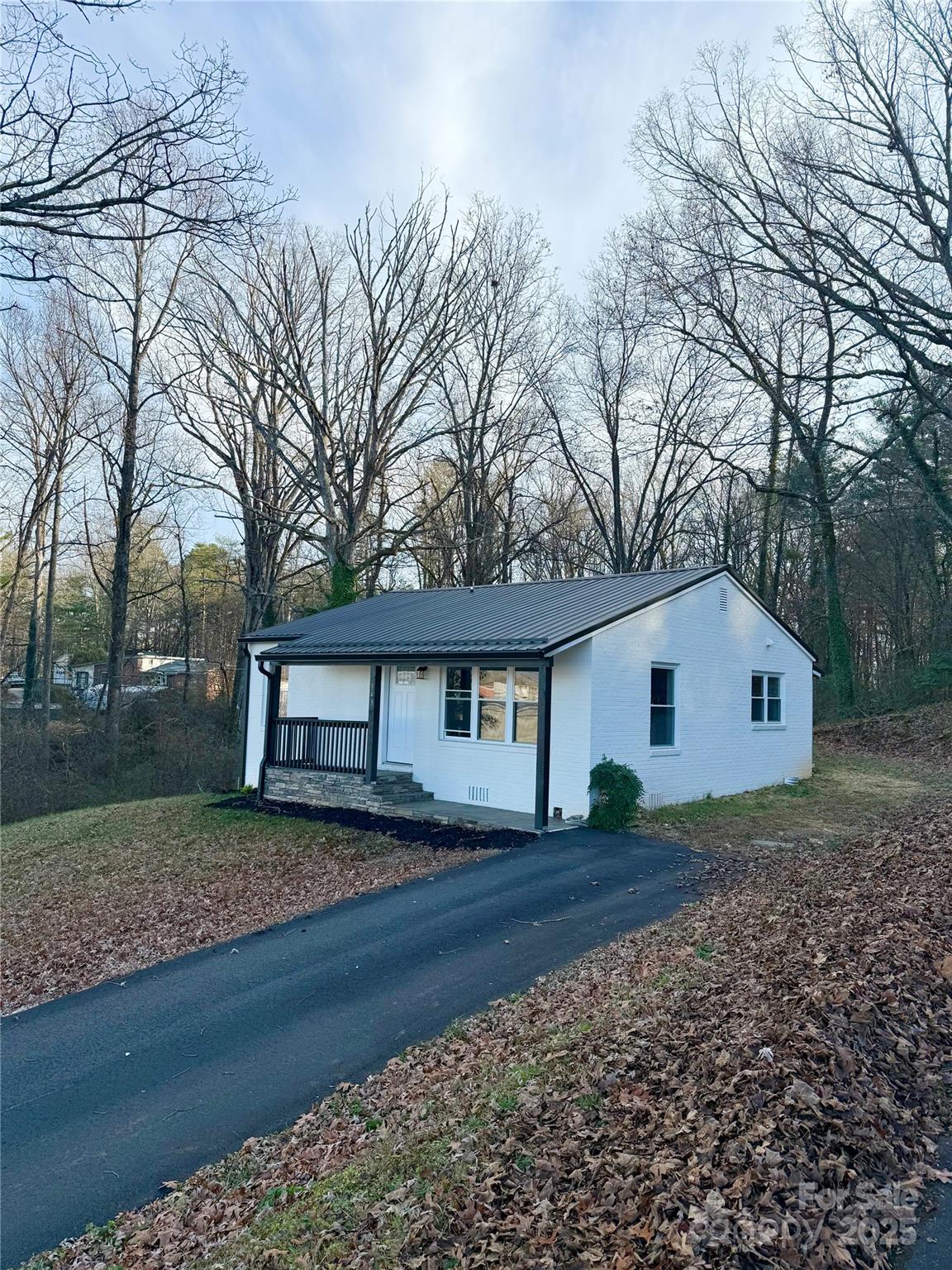 343 Shasta Lane SW — Lenoir