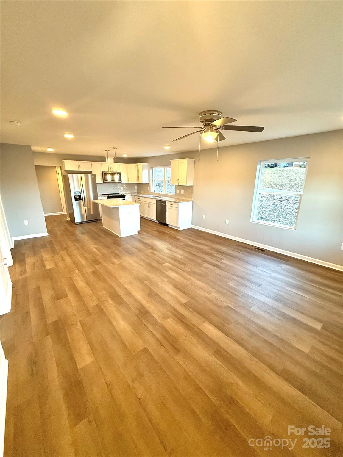 343 Shasta Lane SW — Lenoir