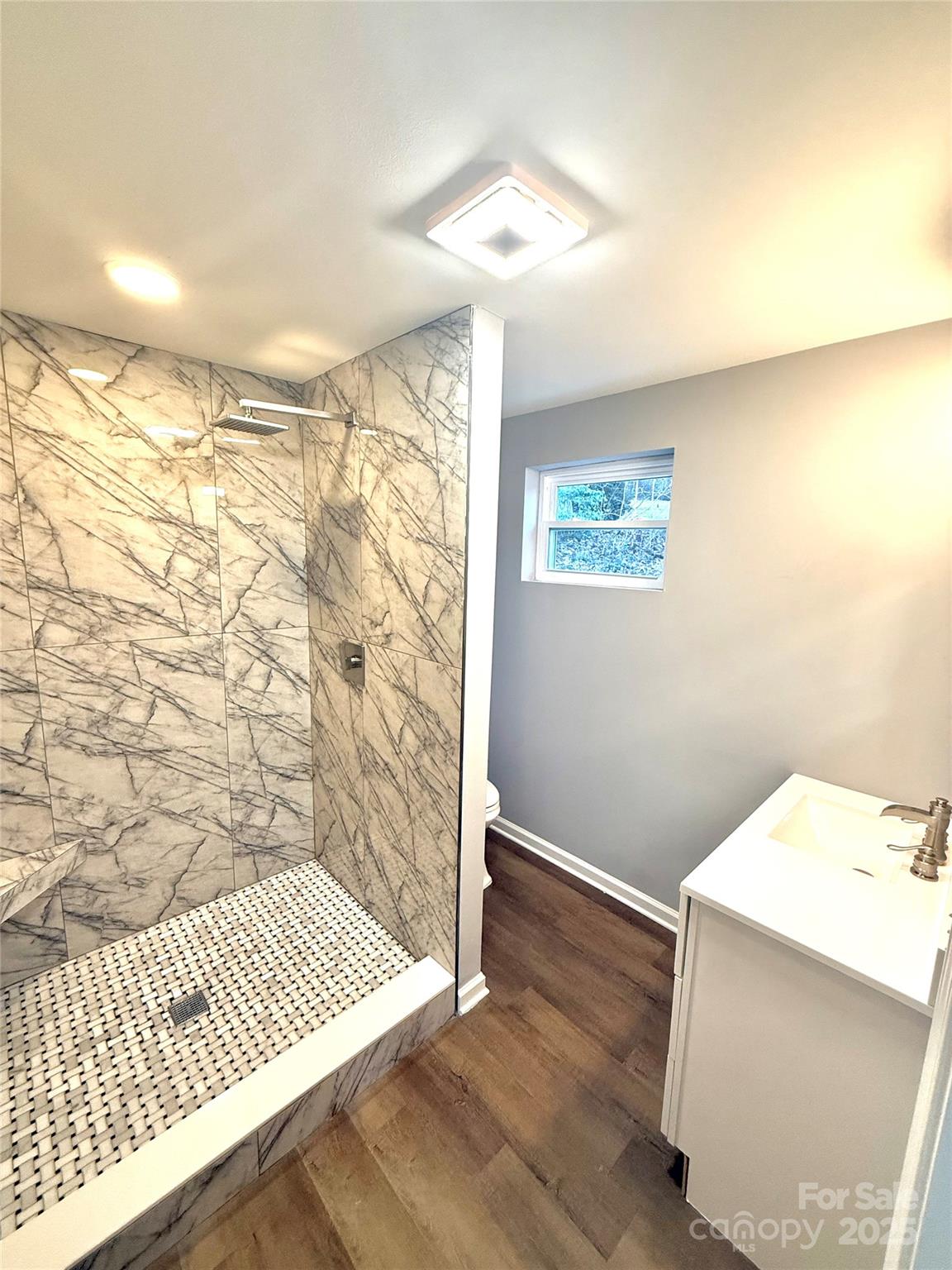 343 Shasta Lane SW — Lenoir
