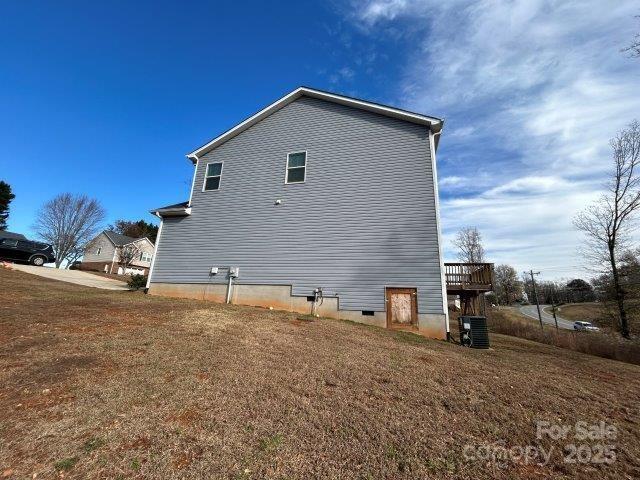 574 30th Avenue Circle NE — Hickory