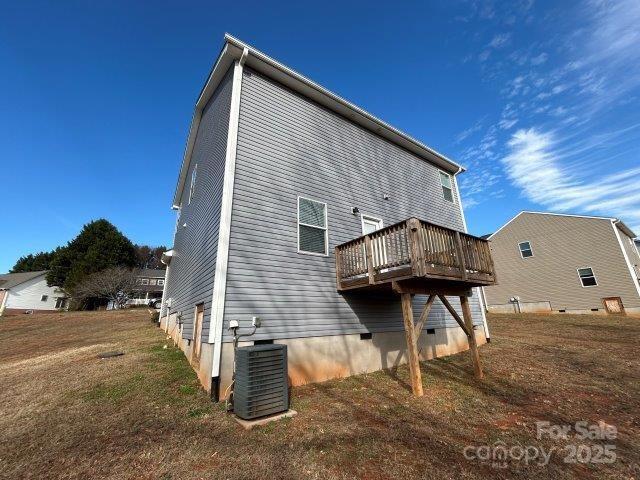 574 30th Avenue Circle NE — Hickory