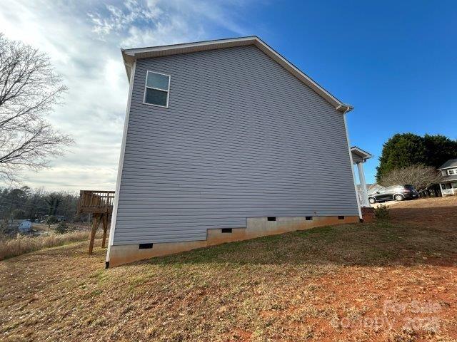 574 30th Avenue Circle NE — Hickory