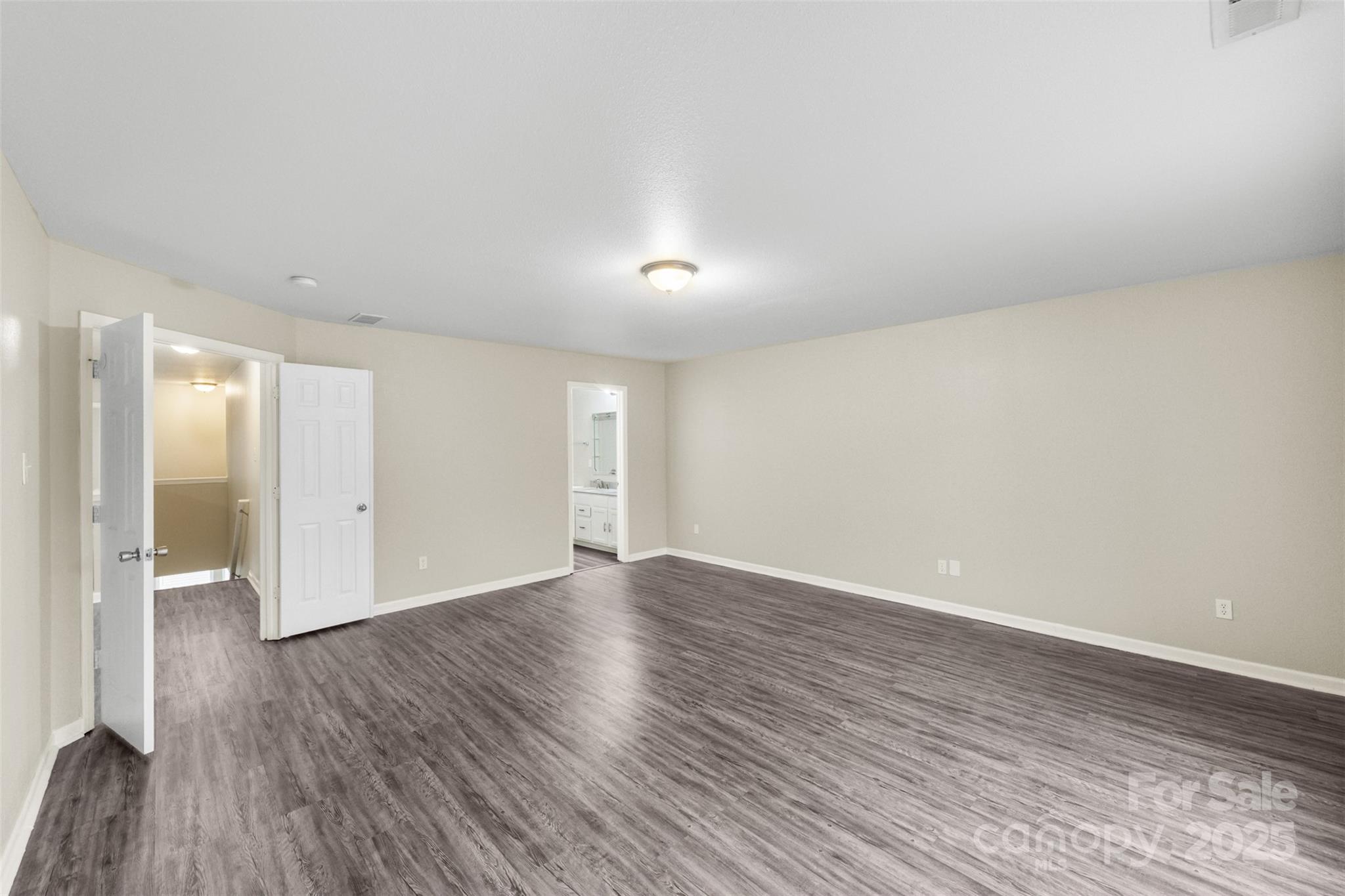 181 Hunter Park Drive — York