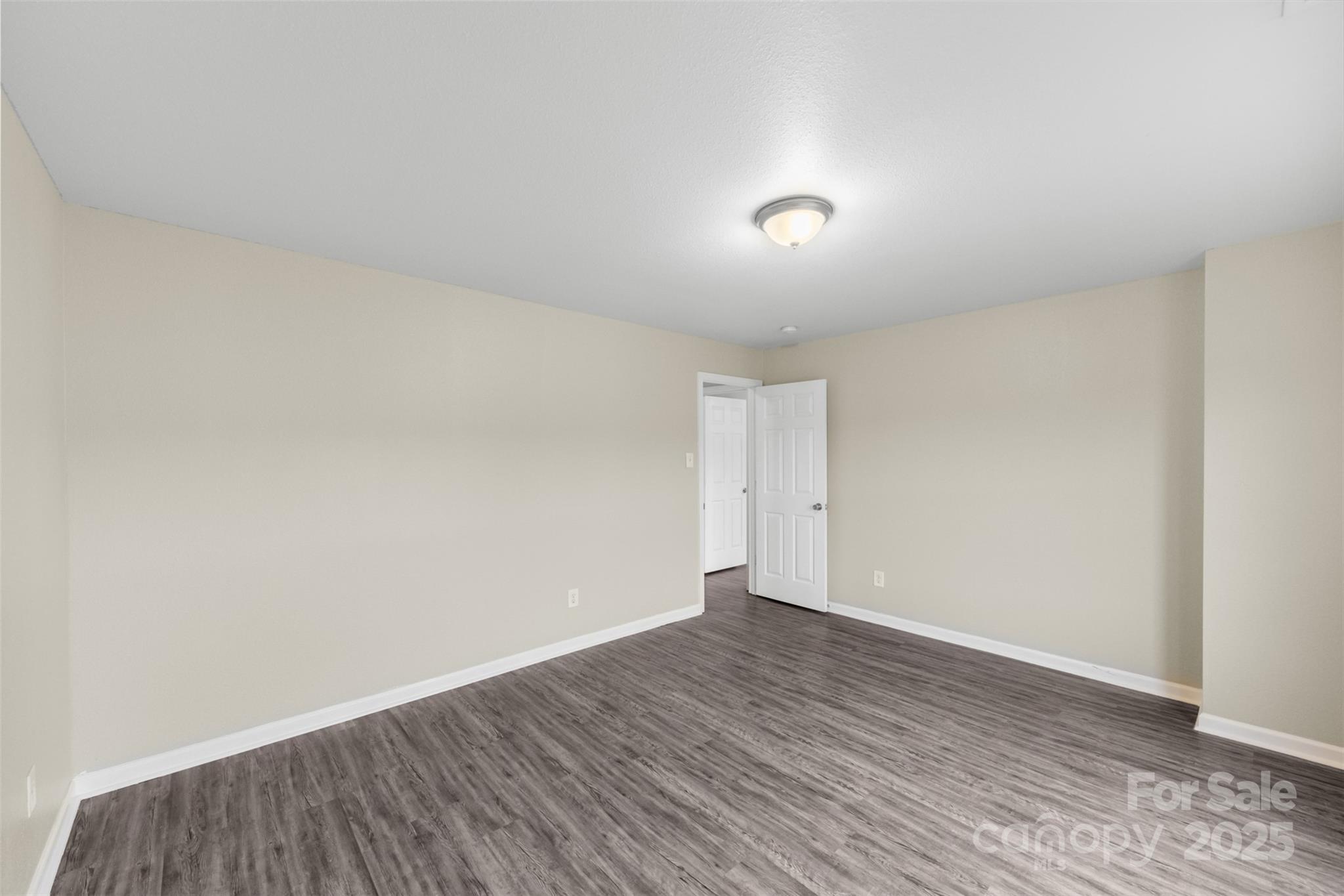 181 Hunter Park Drive — York