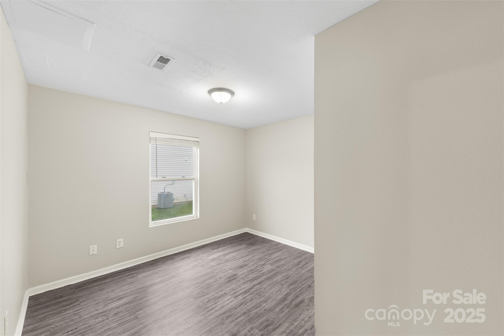 181 Hunter Park Drive — York