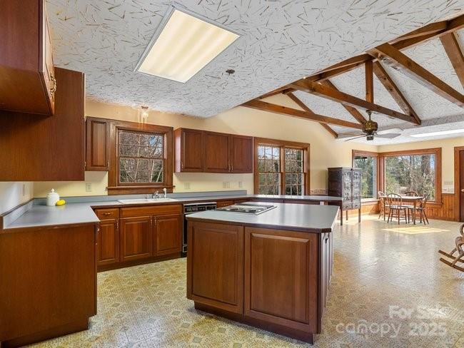 44 Bickford Avenue — Tryon
