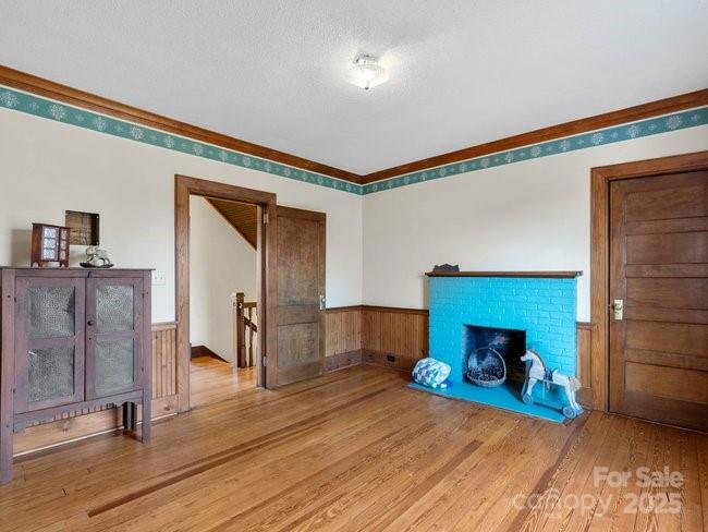 44 Bickford Avenue — Tryon